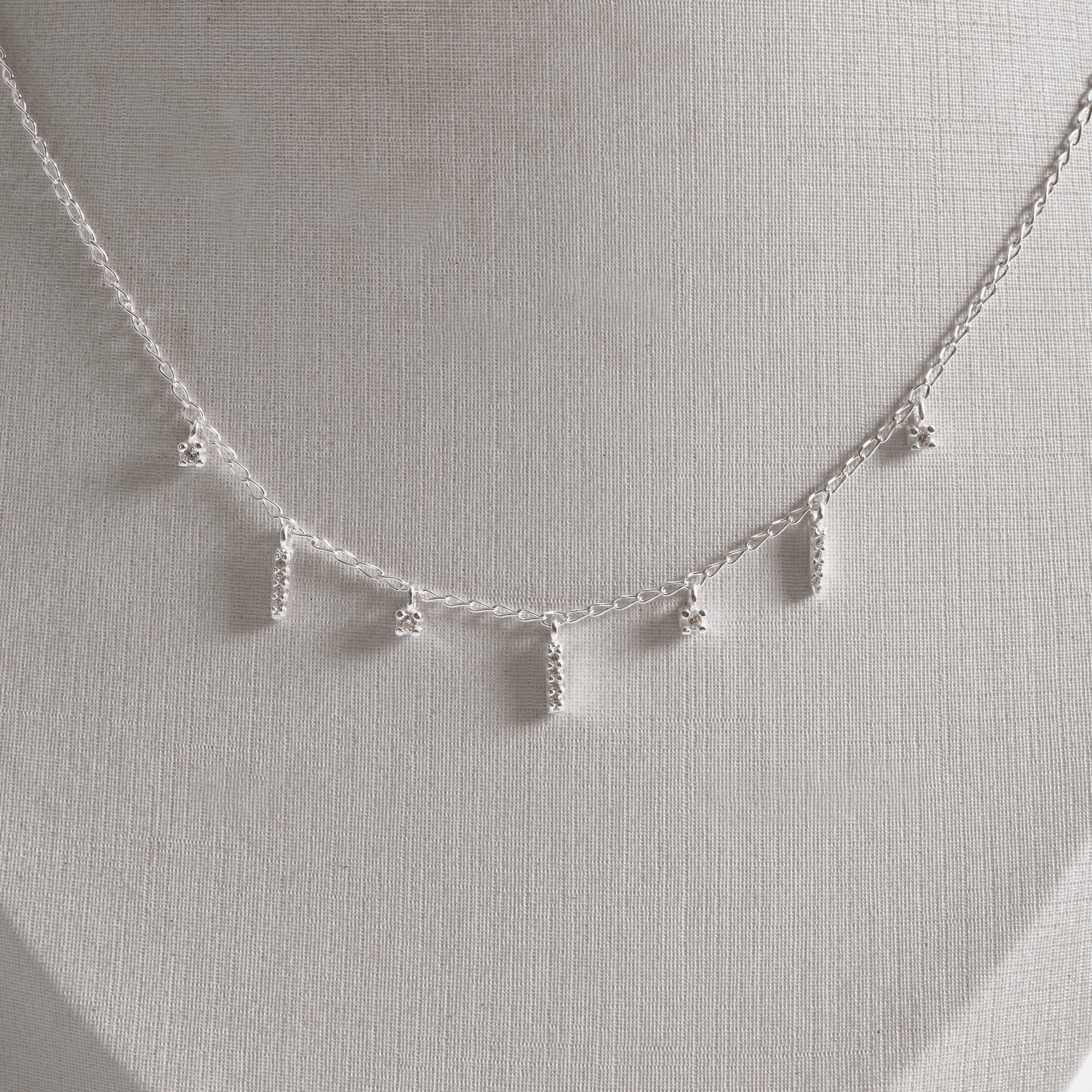 Colar pingentes zircônias e palitos cravejados 6mm corrente grumet 45cm