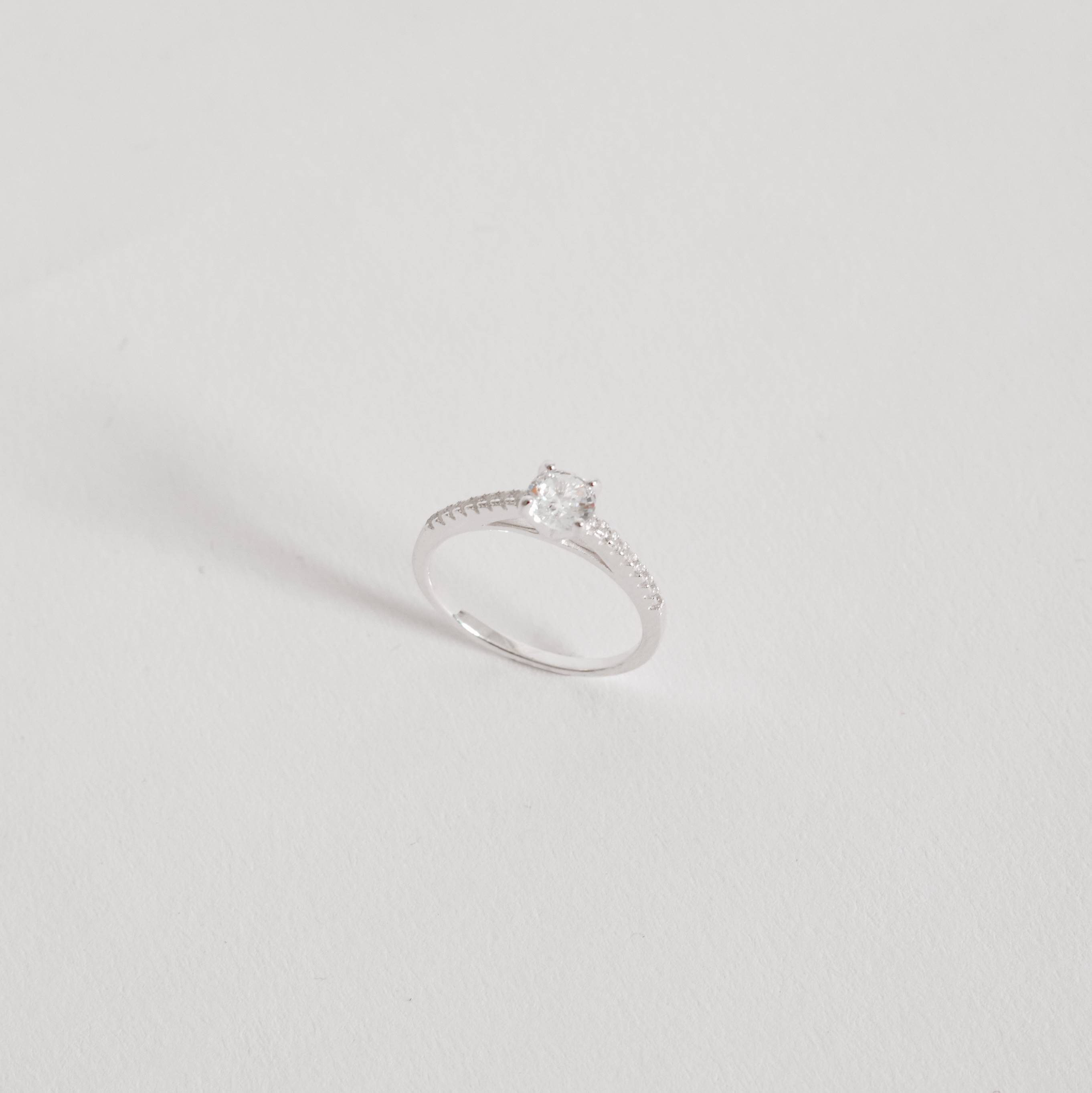 Imagem Anel meia aliança e solitário 5mm