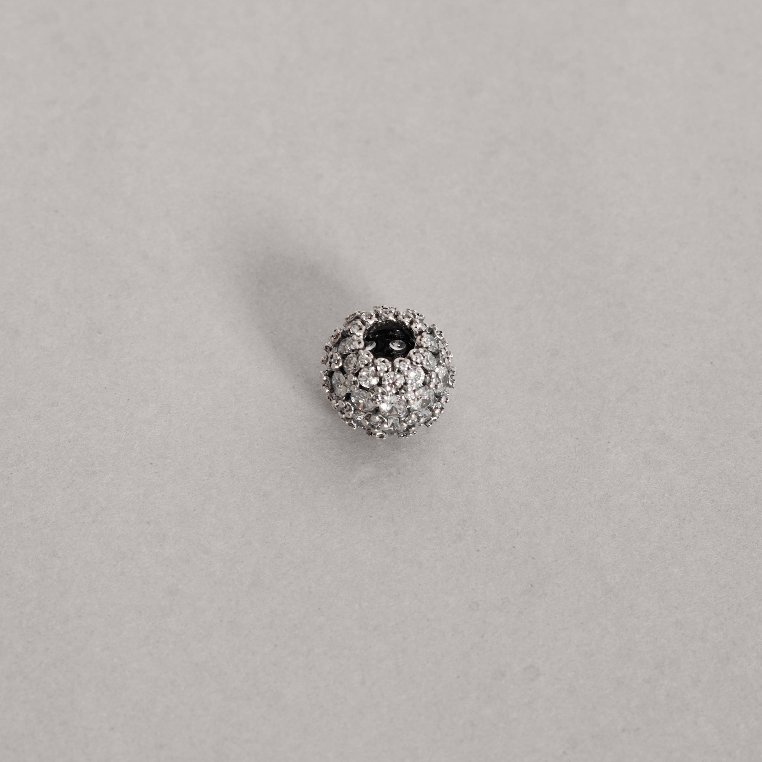 Berloque separador bola toda cravejada 13mm
