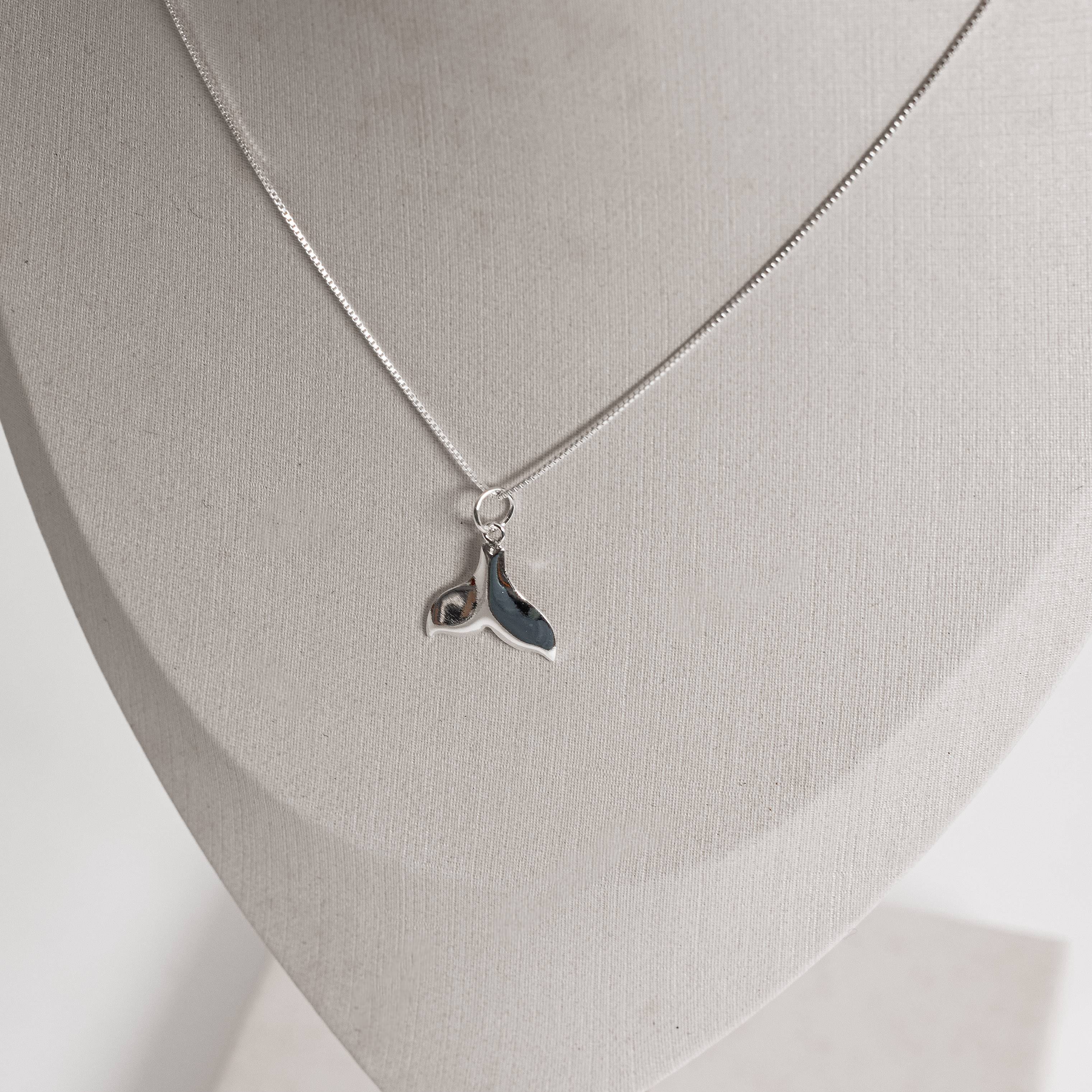 Colar pingente sereia 15mm 45cm