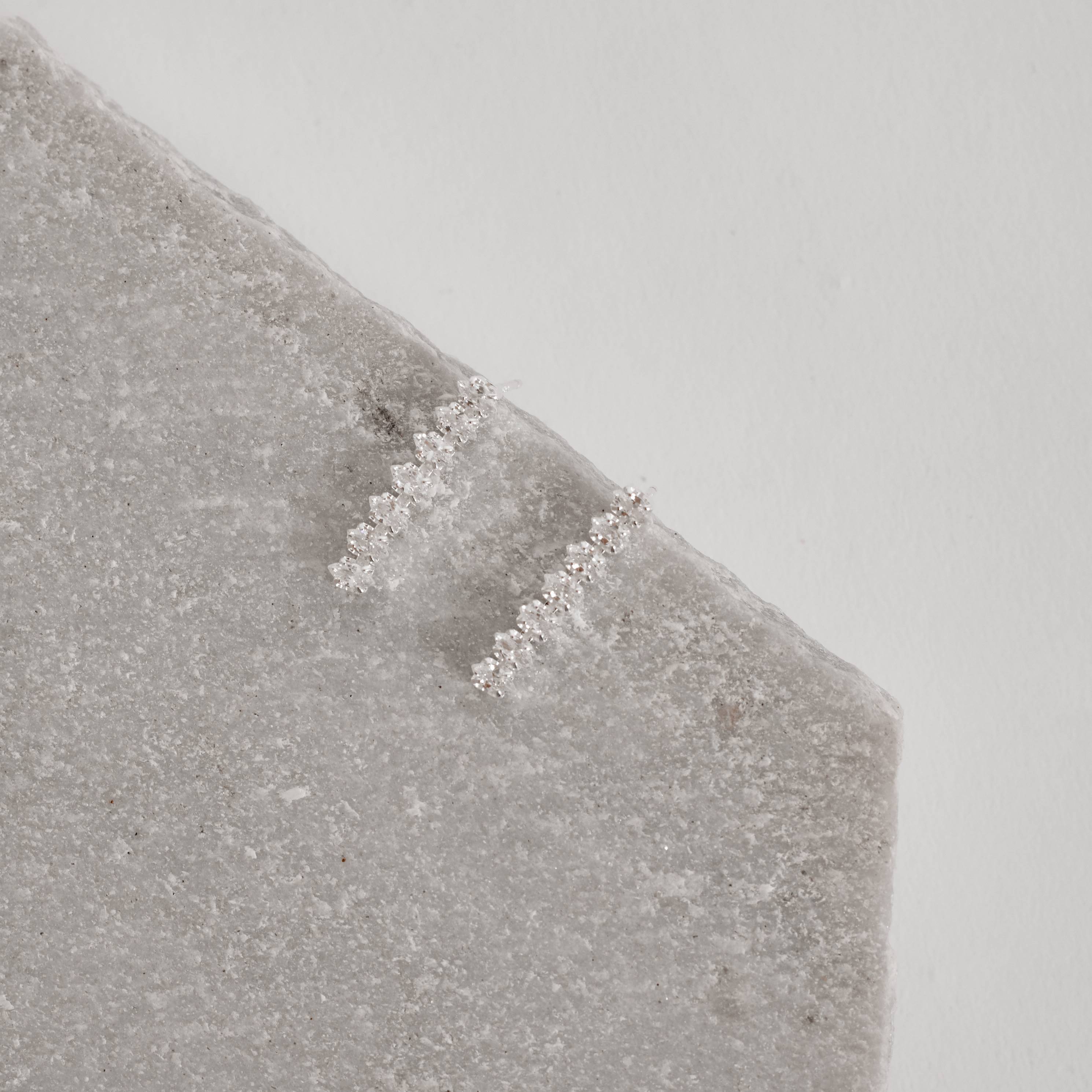 Imagem Secundária Brinco zircônias navetes 20mm