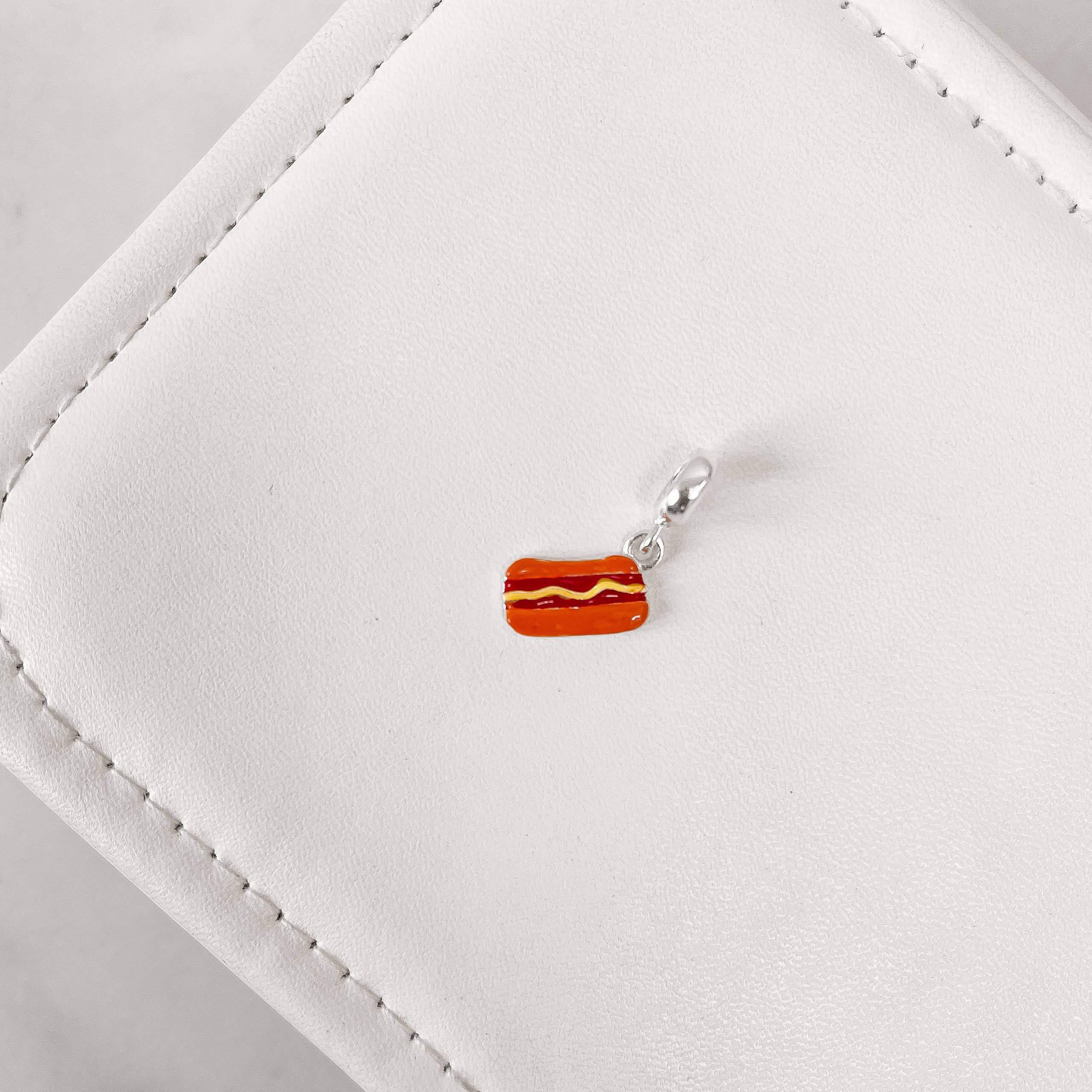 Berloque pingente hot dog resina 13mm