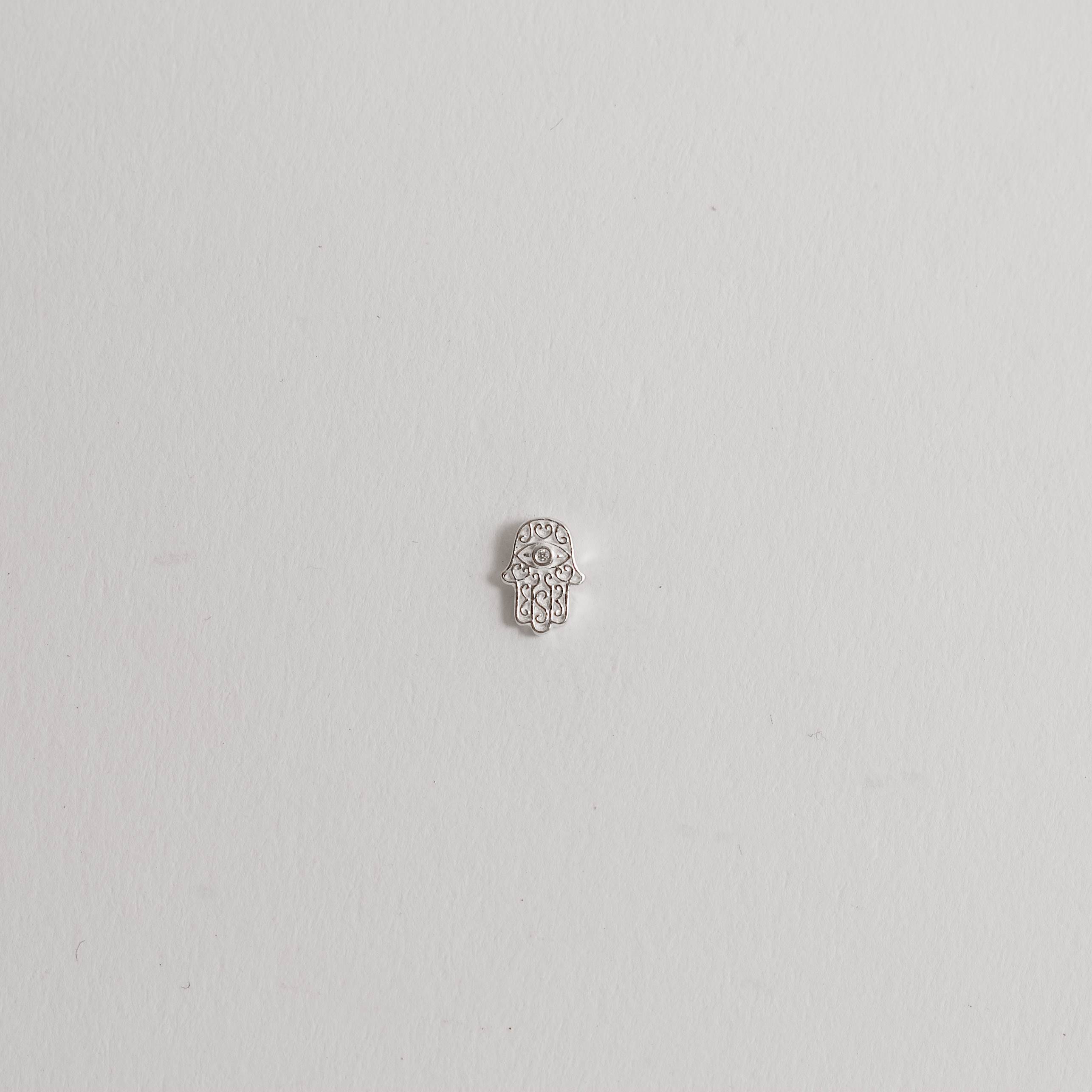 Piercing haste mão desenhada com zircônia 7mm