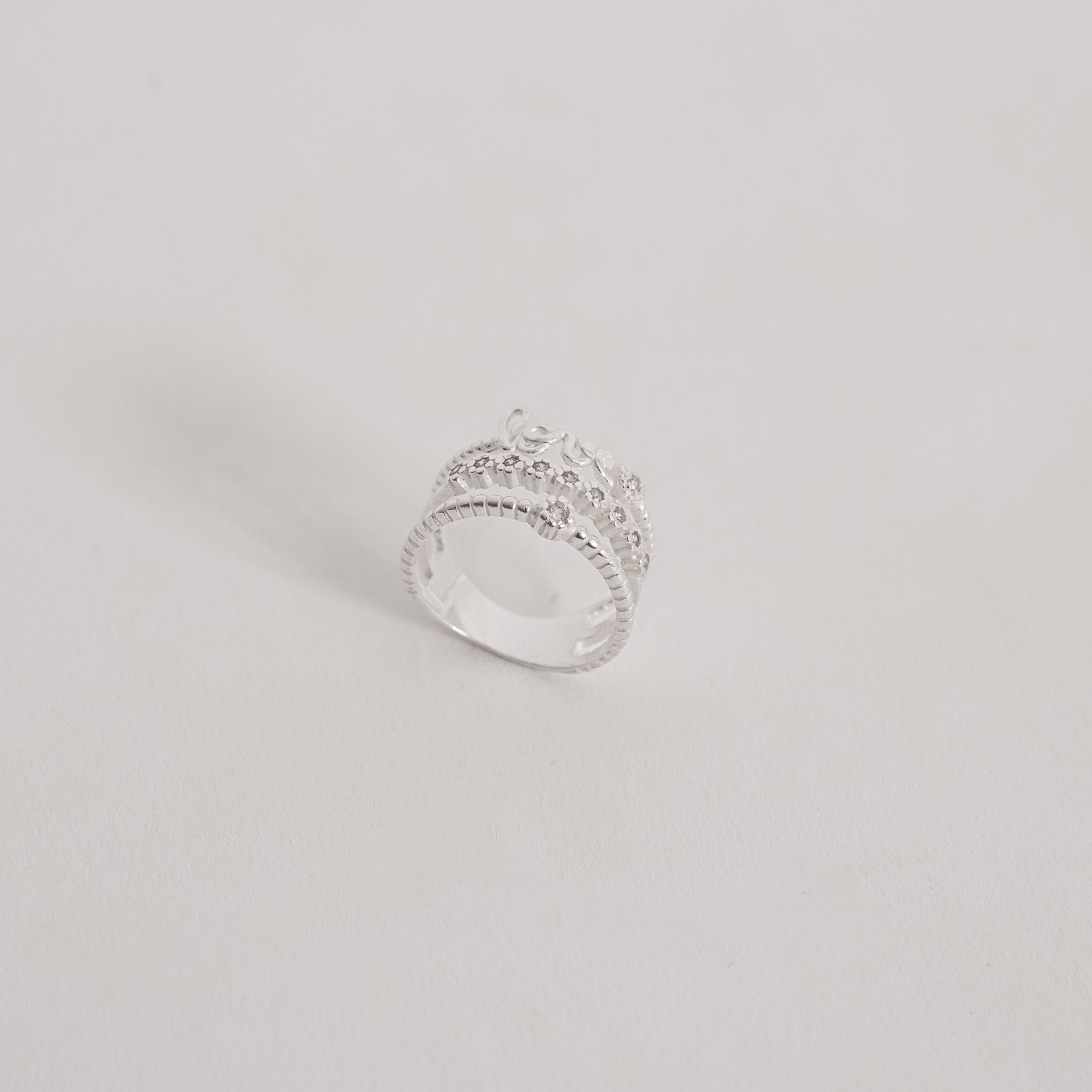 Imagem Secundária Anel triplo love, meia aliança e solitário