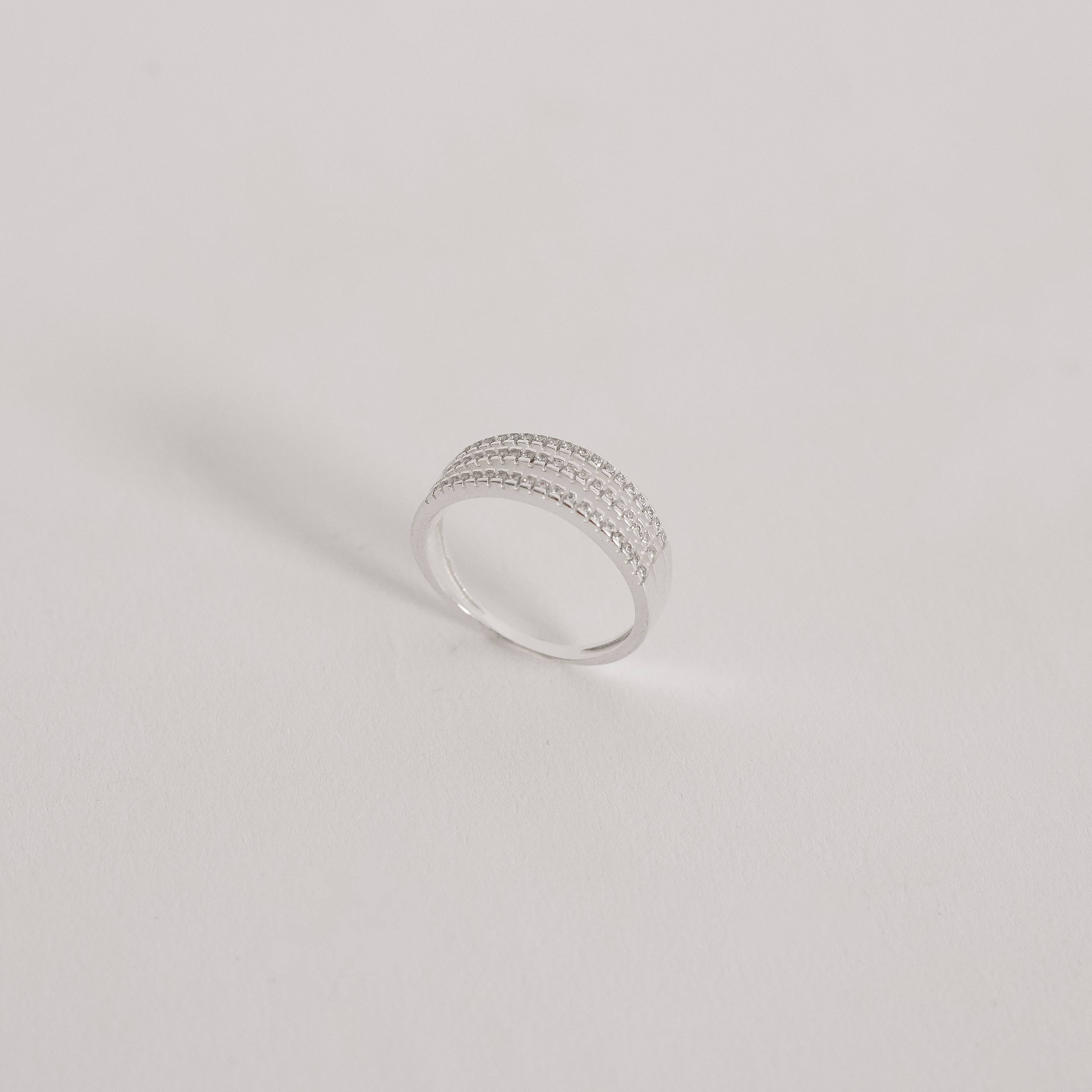 Imagem Anel fio triplo meia aliança