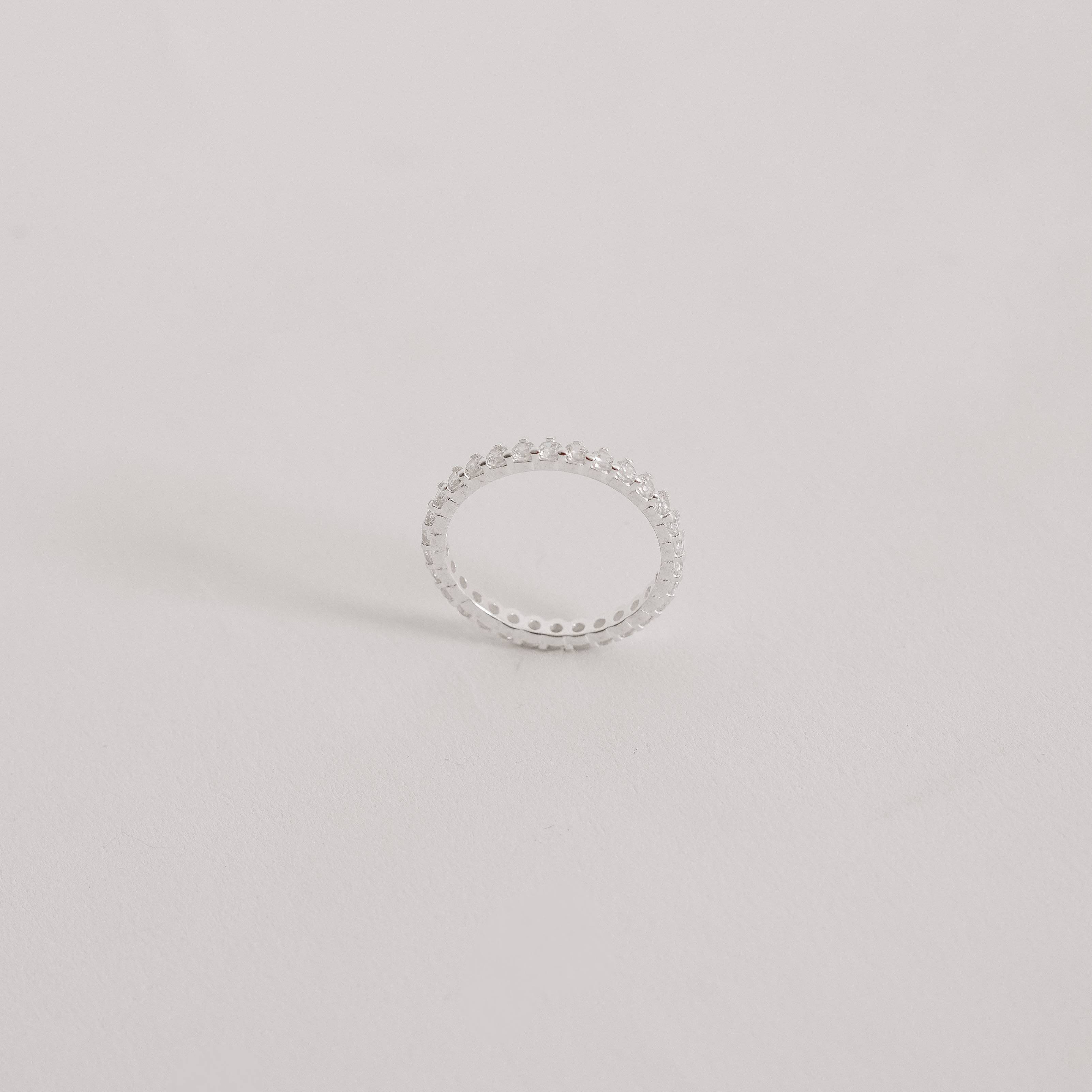 Imagem Anel aliança toda cravejada 2.5mm