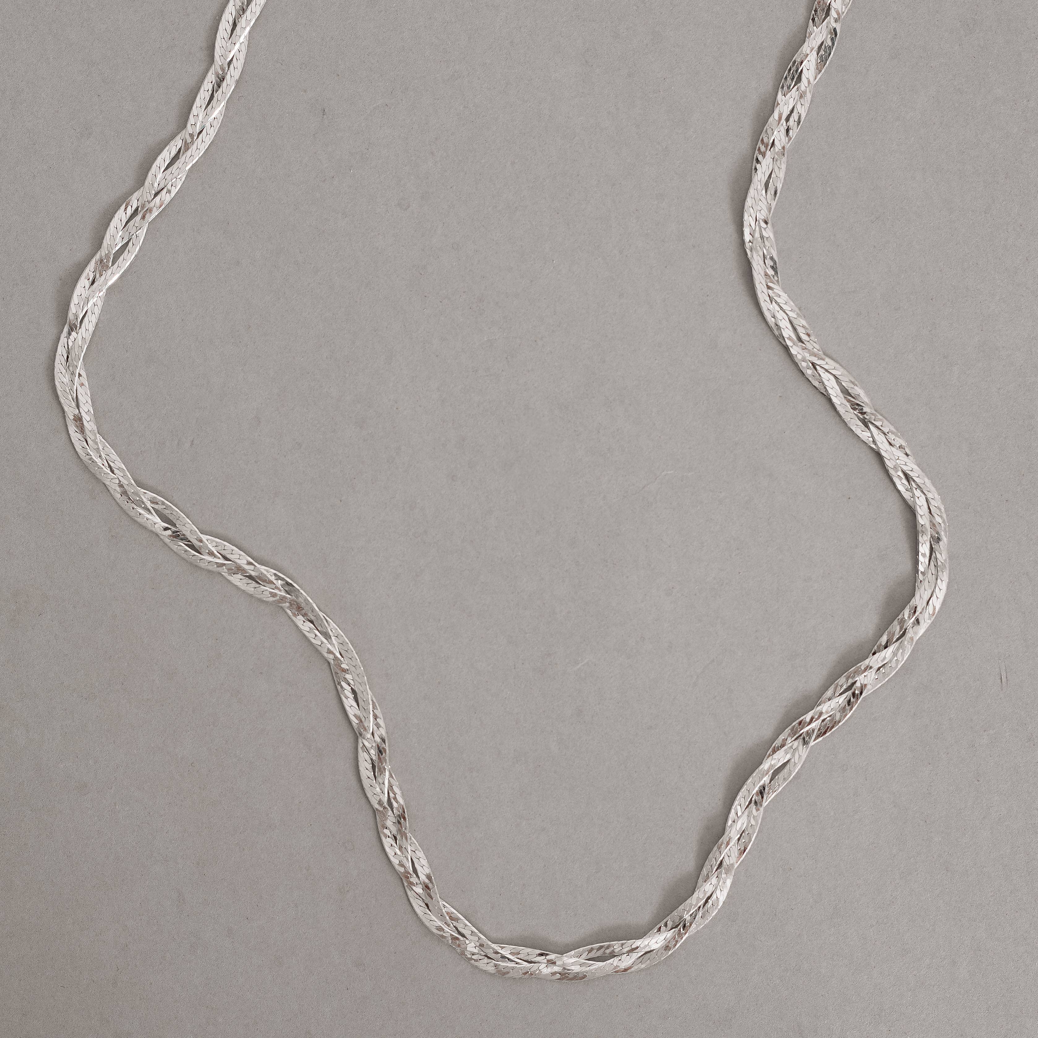 Imagem Colar trança 3 fios 45cm