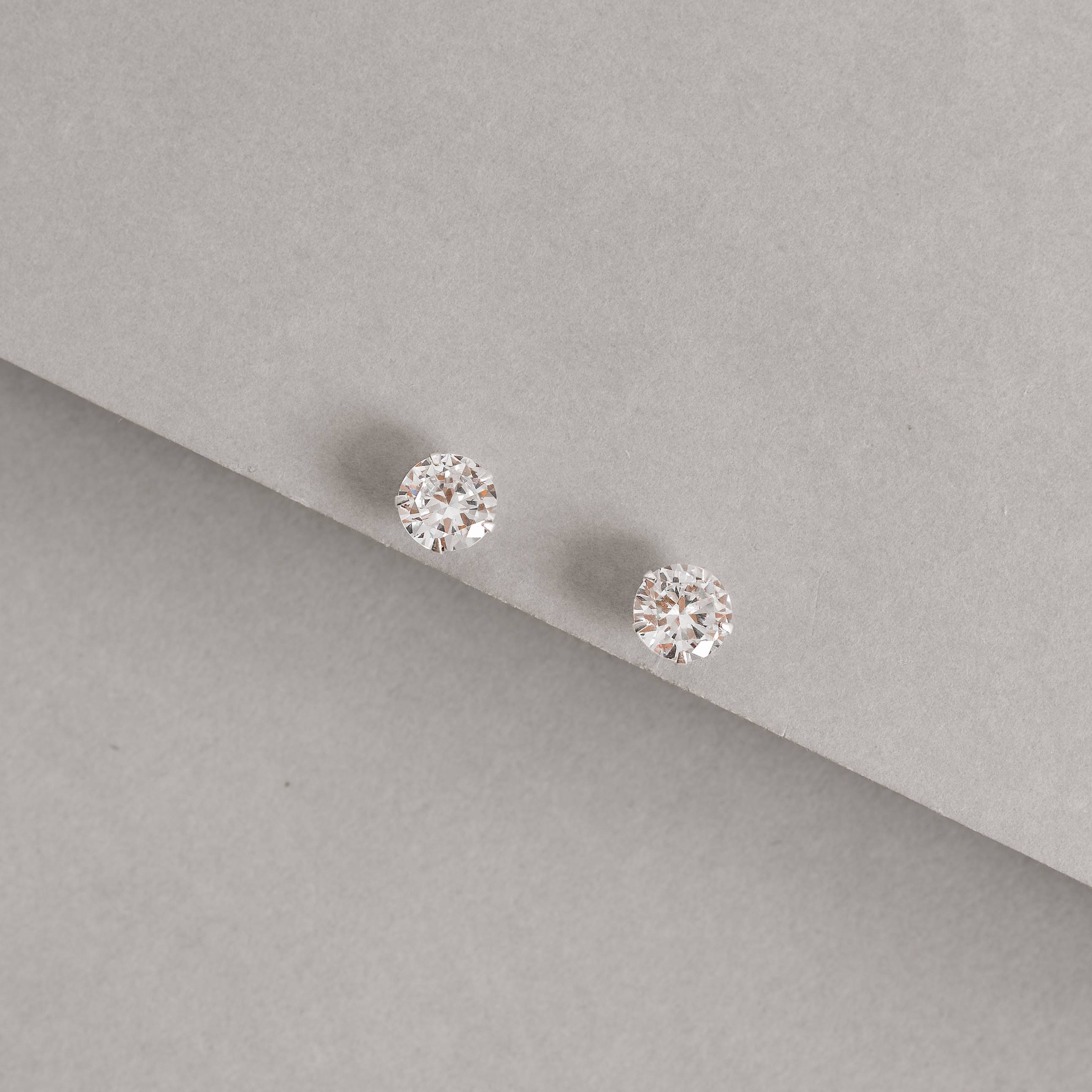 Imagem Secundária Brinco zircônia redonda cristal 8mm