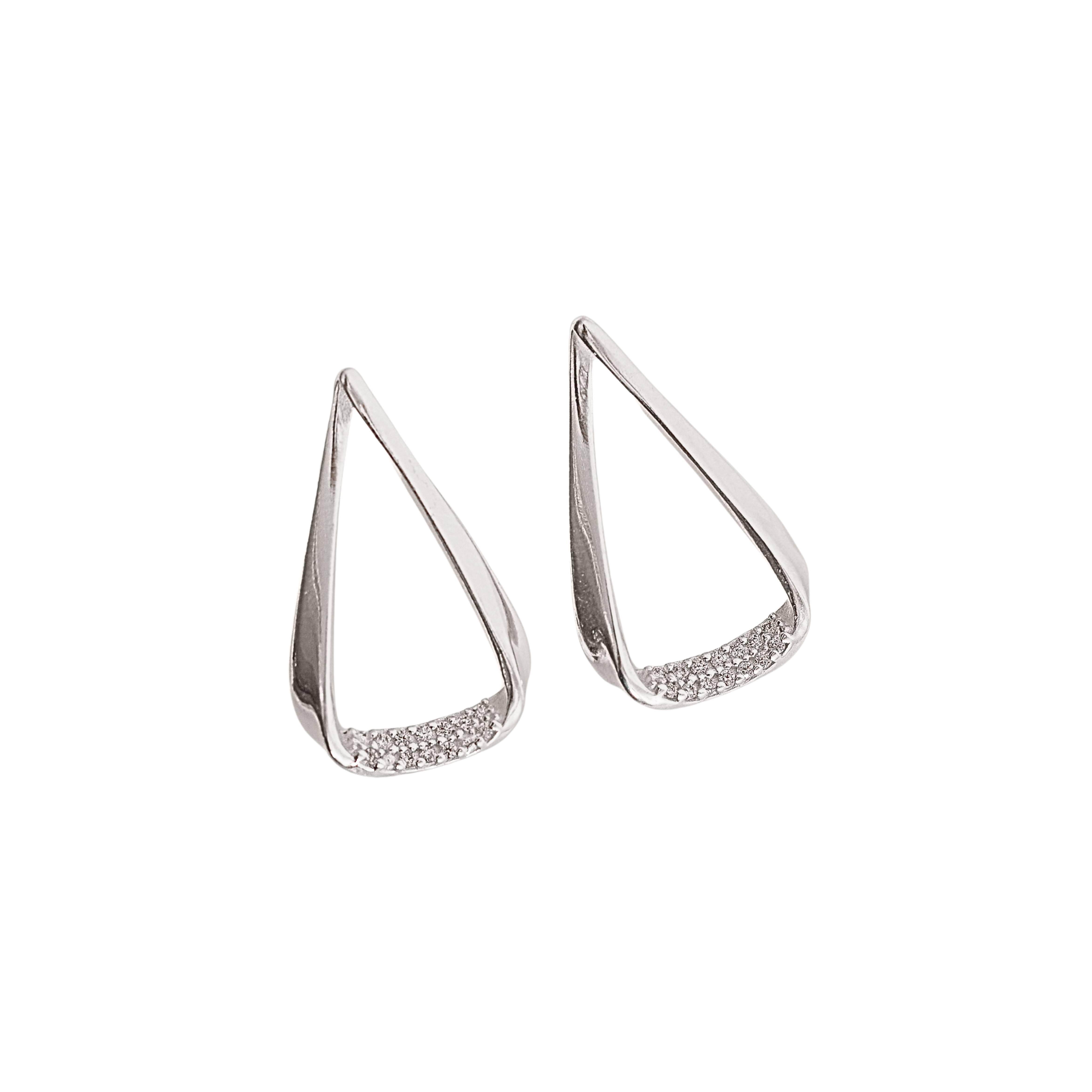 Brinco gota vazada detalhe cravejado 24mm