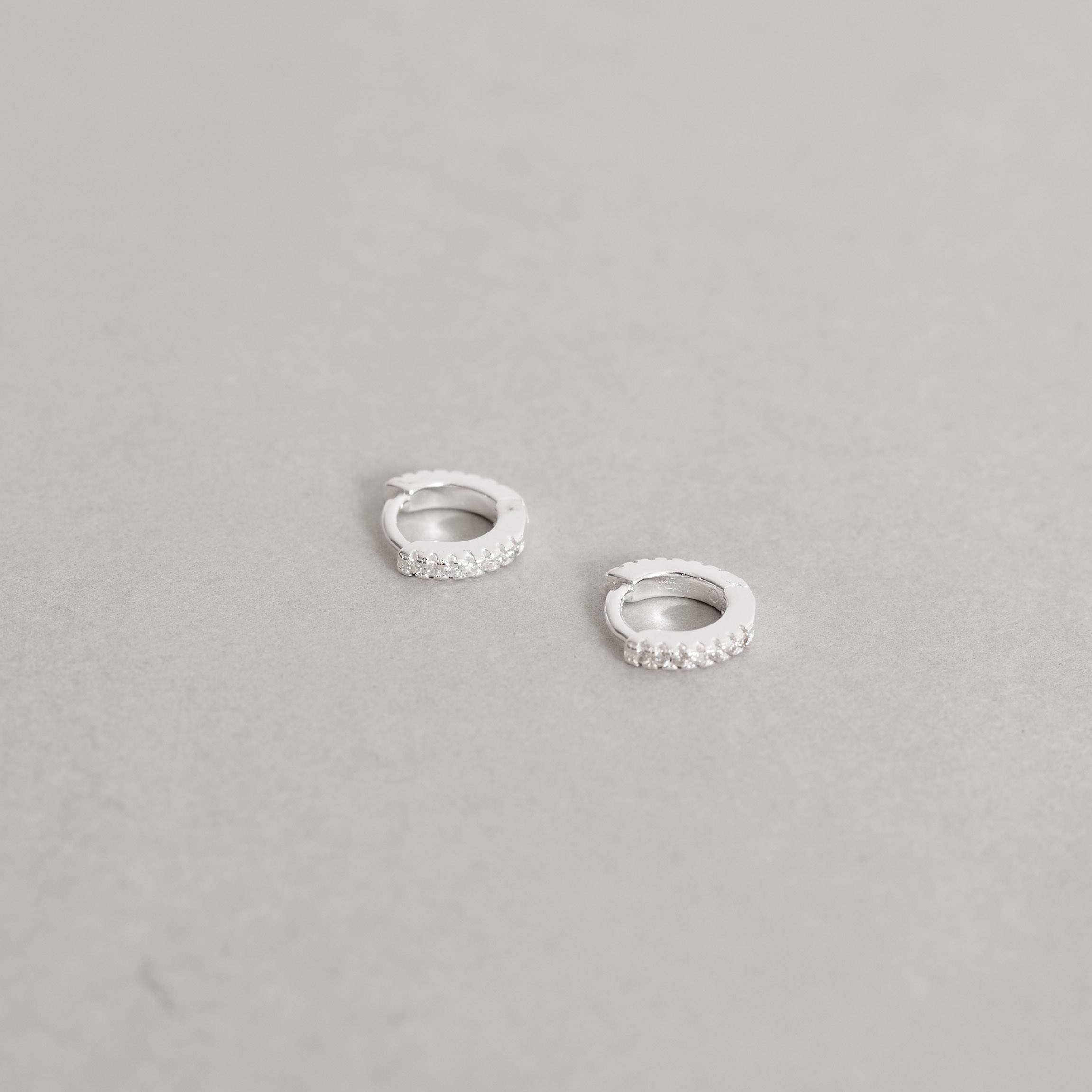 Imagem Secundária Argola click cravejada frente e verso 9mm