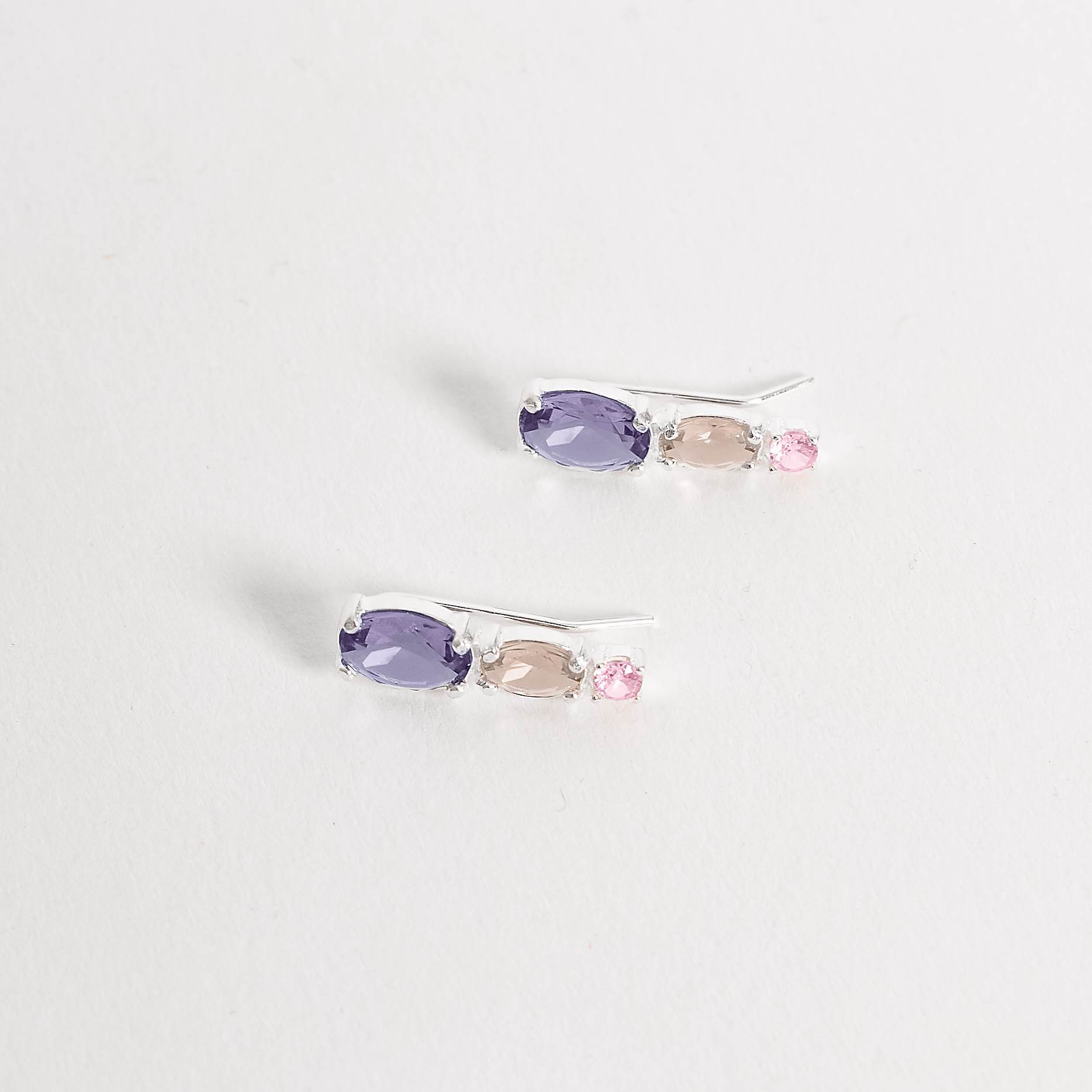 Imagem Secundária Brinco ear cuff pedras ovais e redonda coloridas