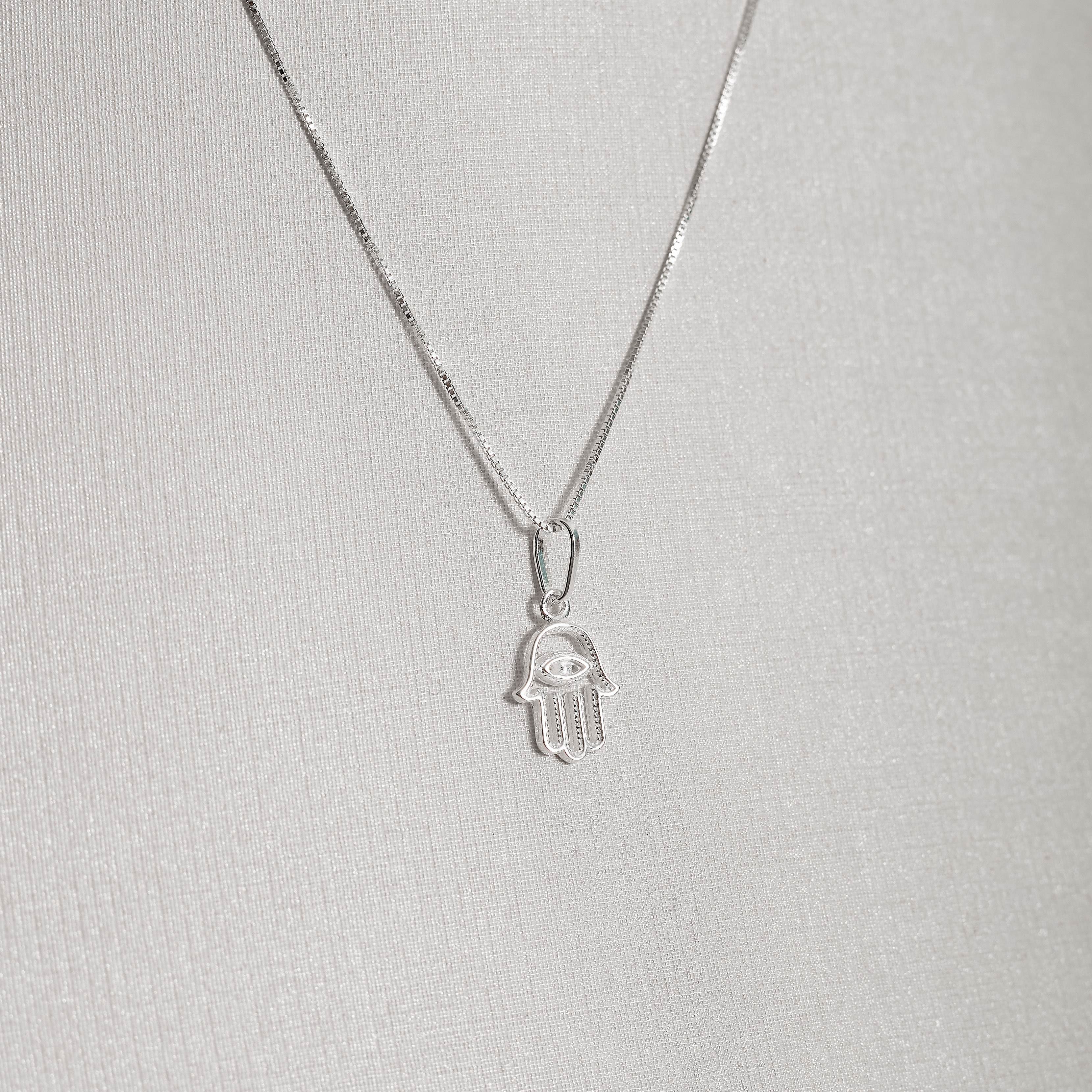 Colar pingente mão 12mm 40cm