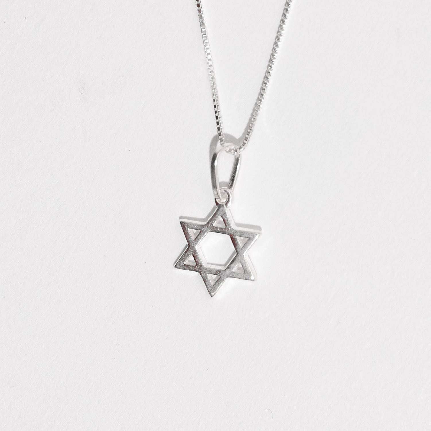 Colar pingente estrela de Davi 12mm 45cm