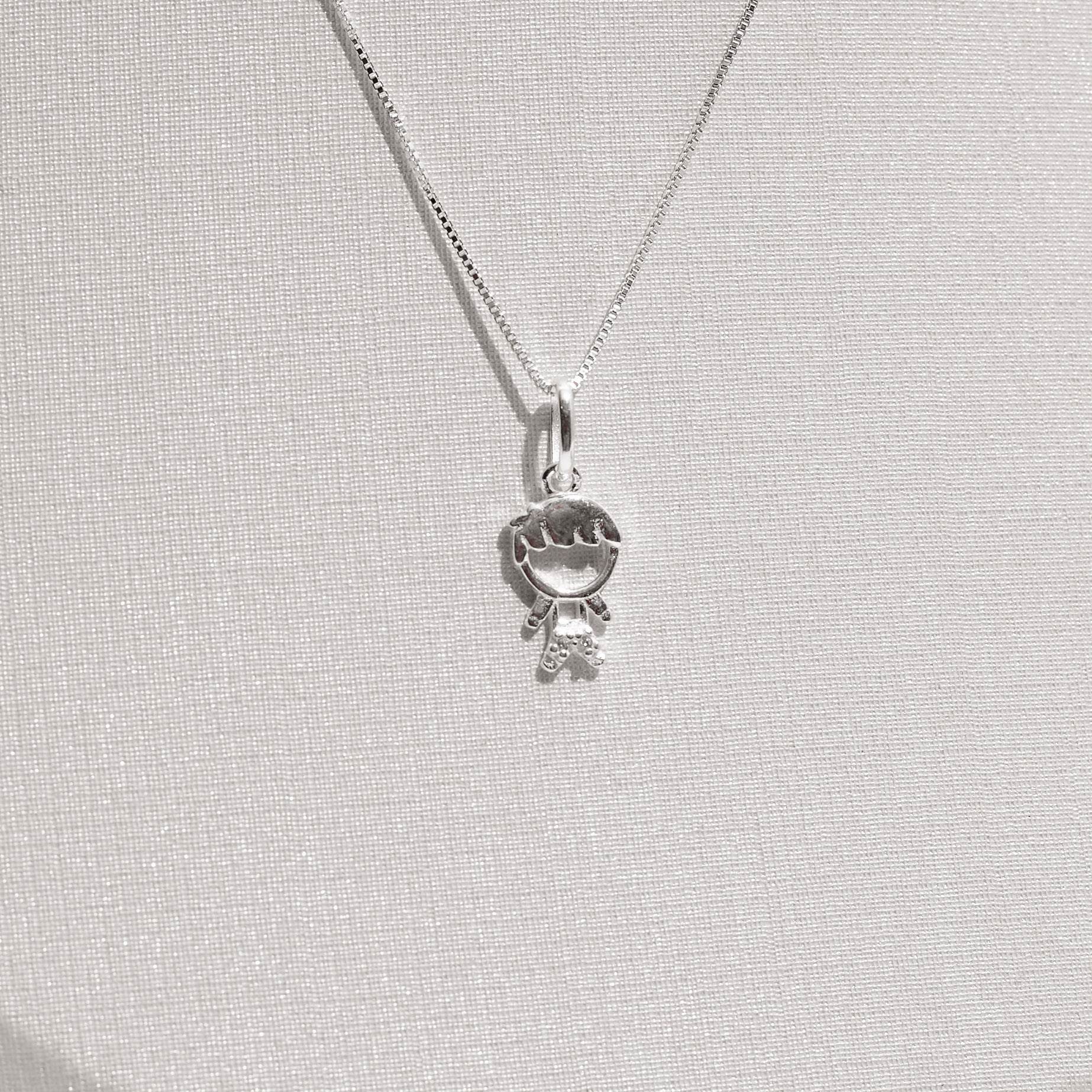 Imagem Secundária Colar pingente menino detalhe zircônias 11mm 45cm