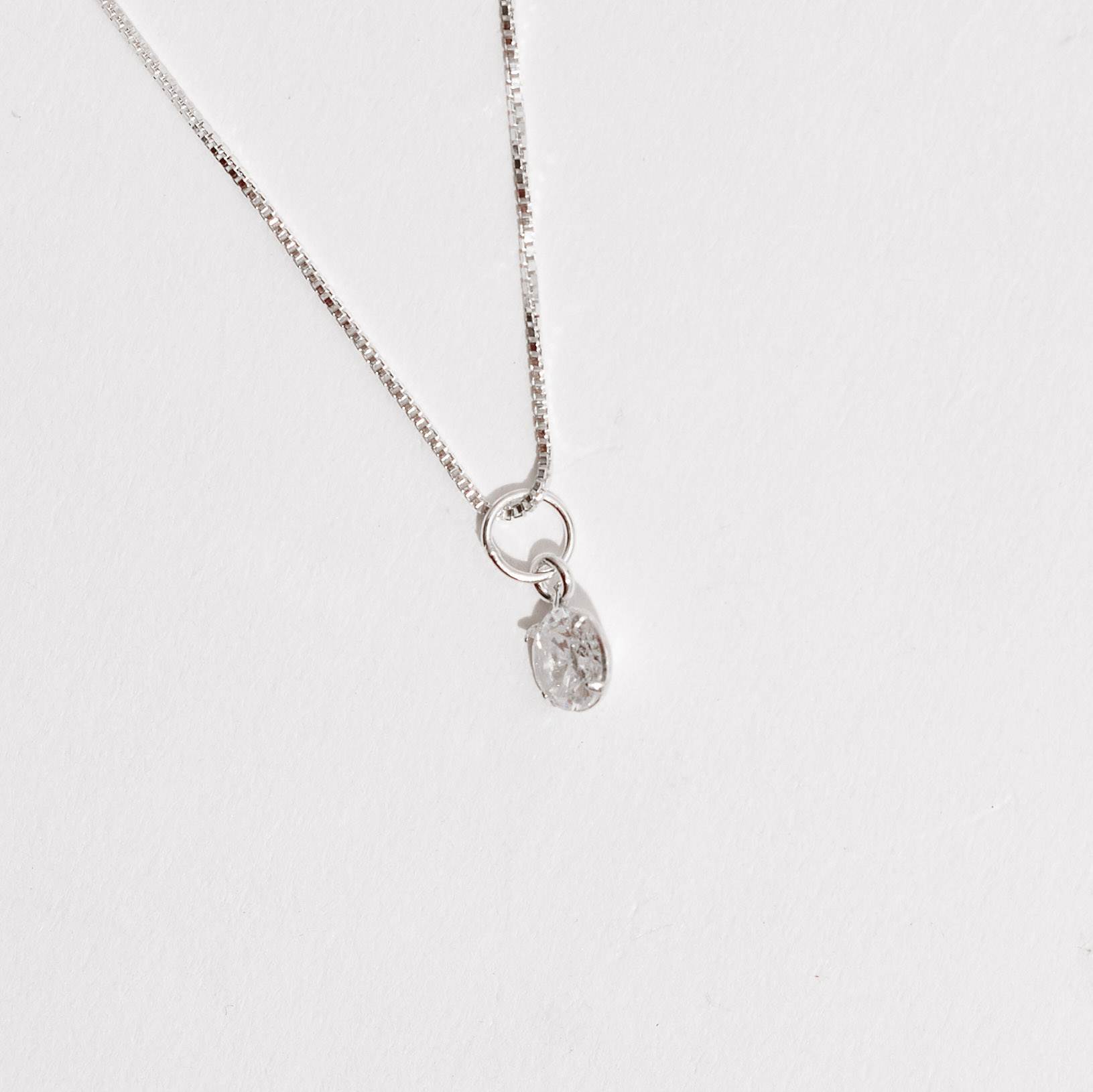 Colar pingente zircônia redonda cristal 5mm 40cm