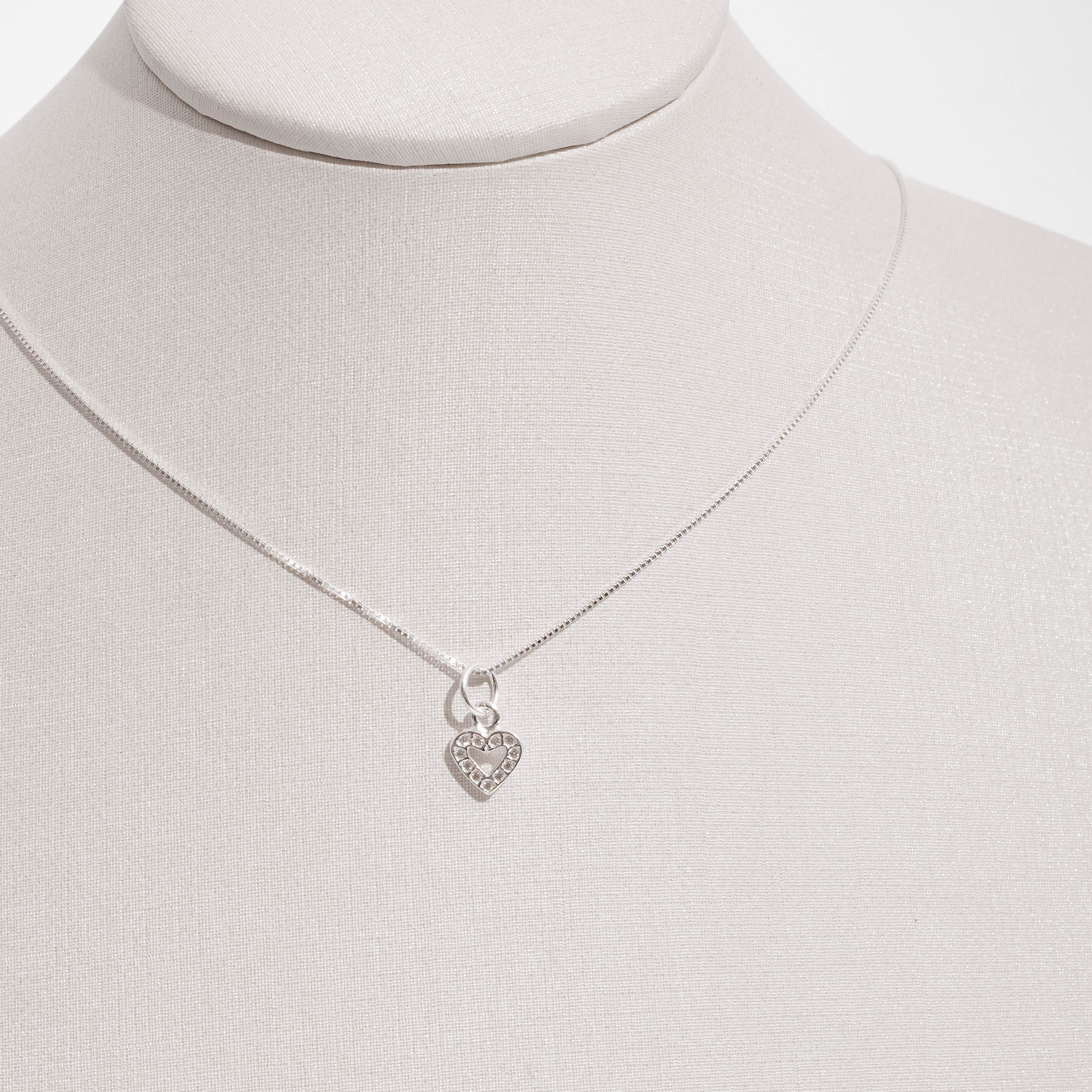 Imagem Secundária Colar pingente coração vazado cravejado 8mm 40cm