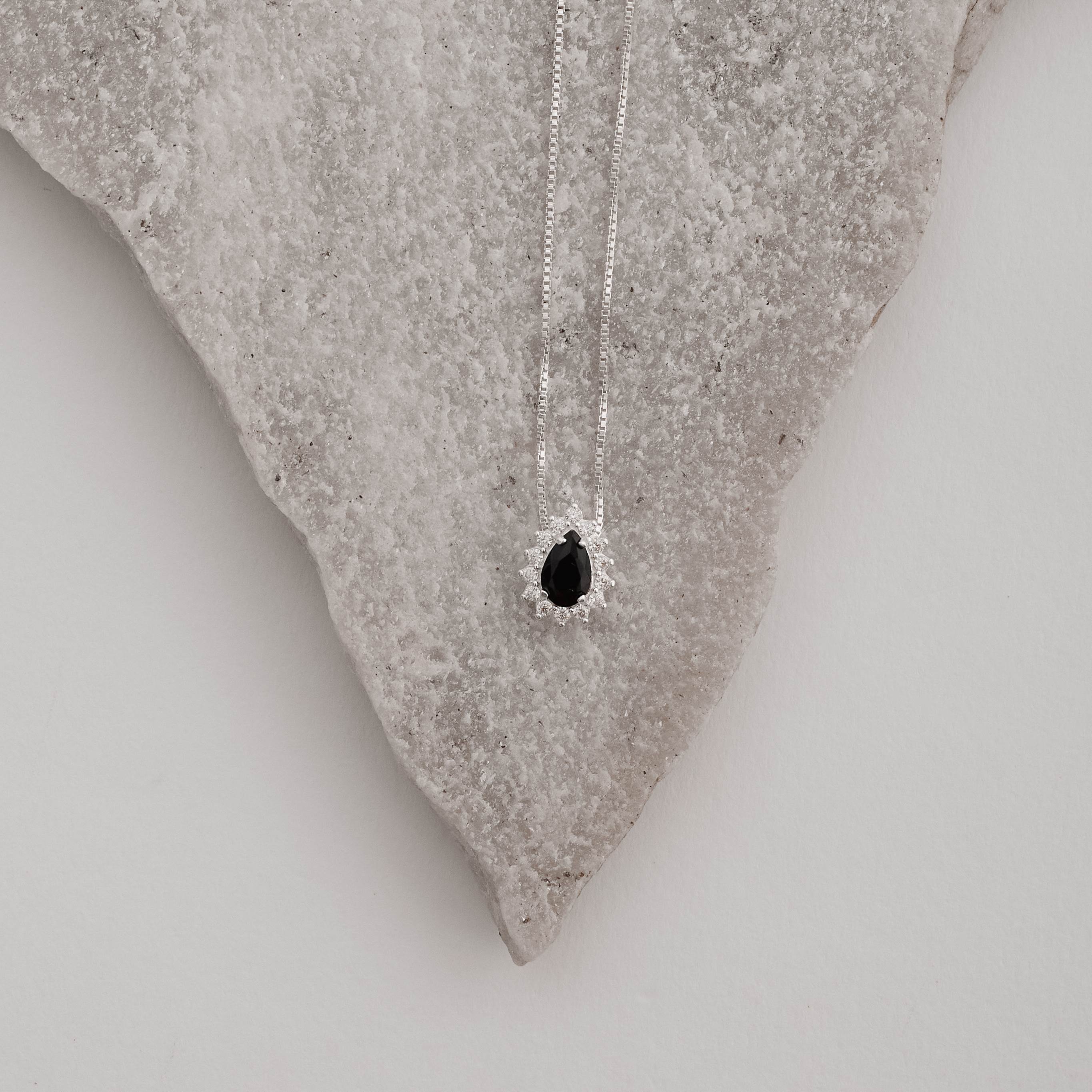 Imagem Secundária Colar zircônia gota ônix com cravejado 10mm 45cm