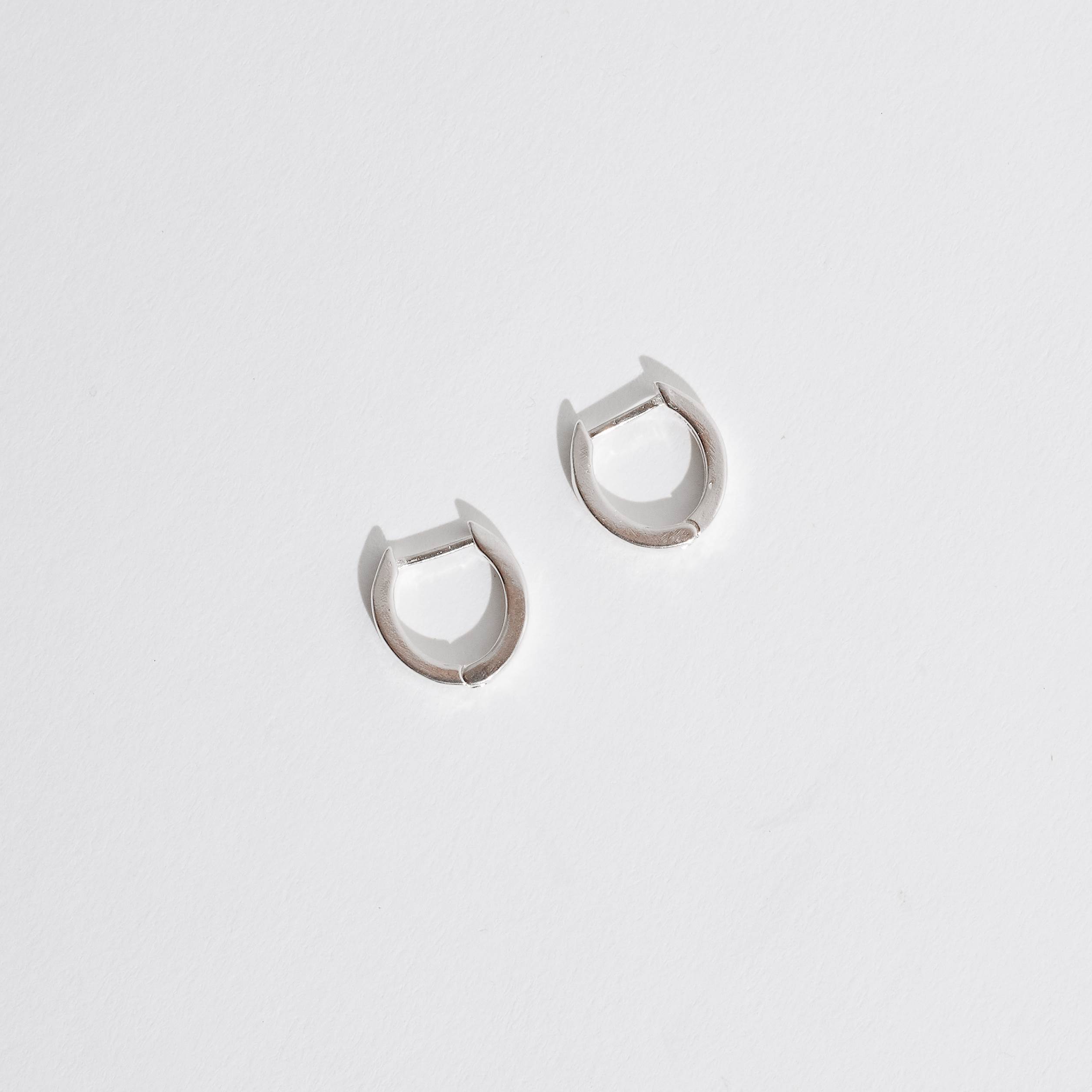 Argola click 10mm fio quadrado