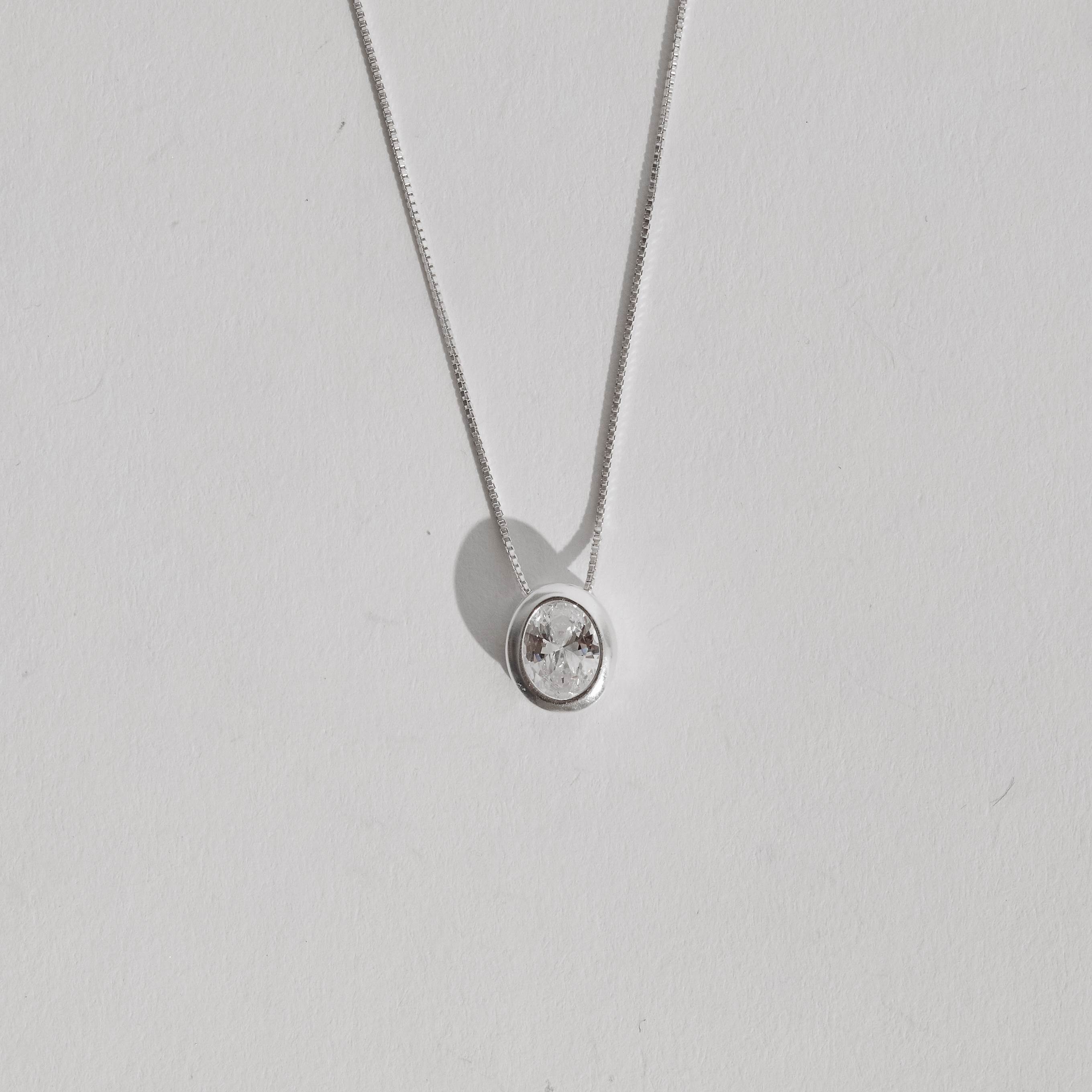Colar zircônia oval cristal 11mm 45cm