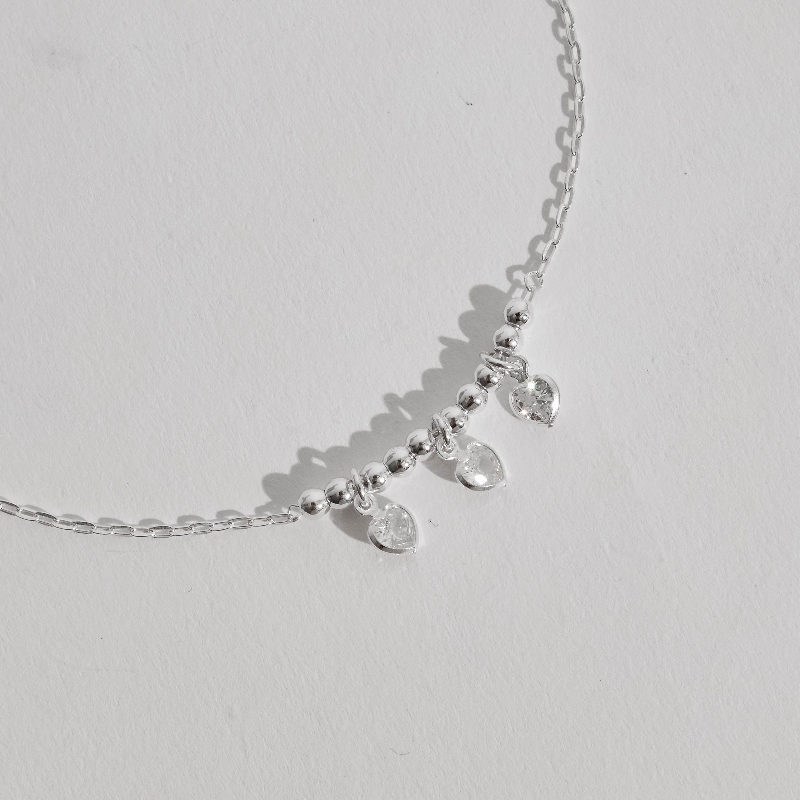 Pulseira entremeio bolas 3mm pingentes zircônia coração