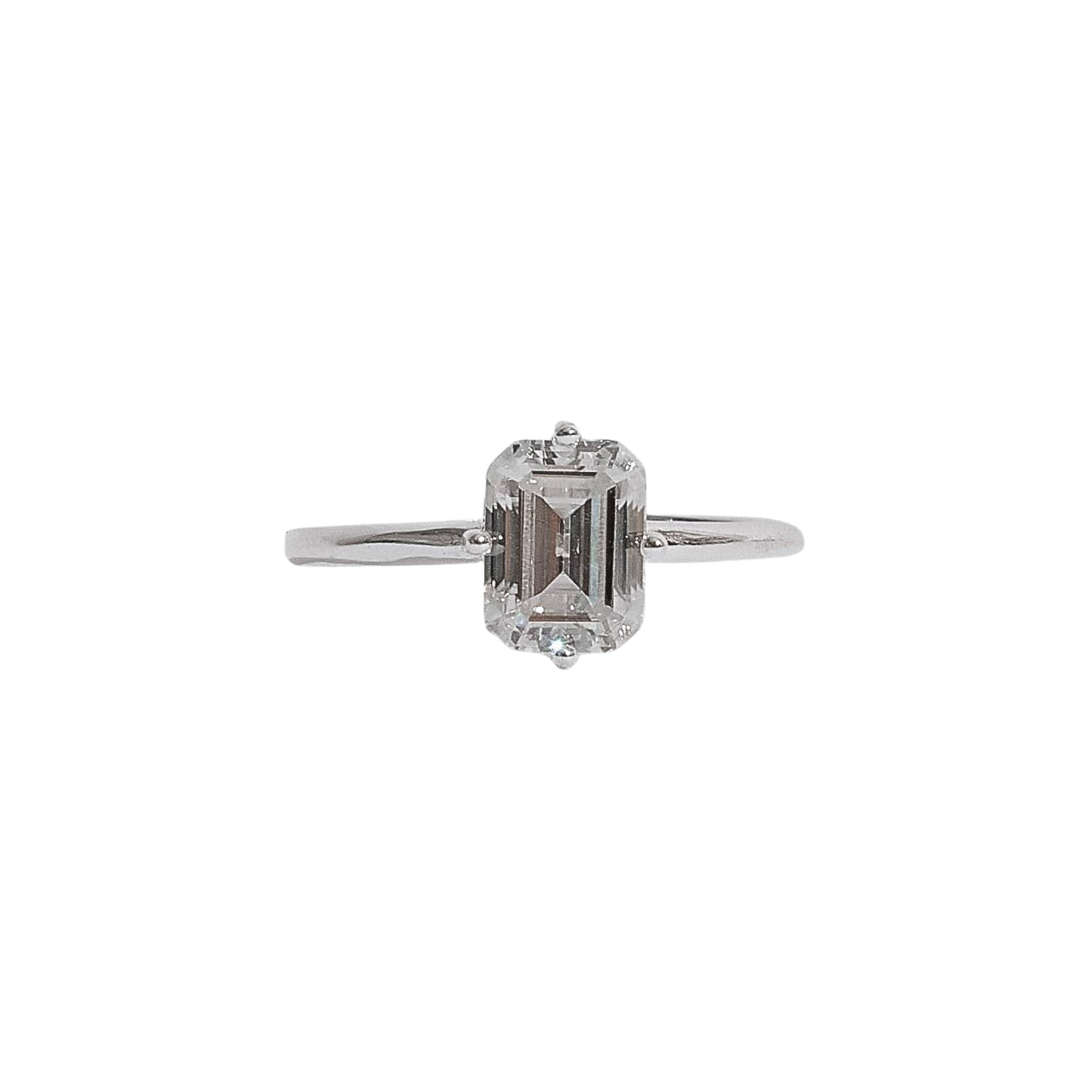 Anel solitário moissanite emerald 8x6mm