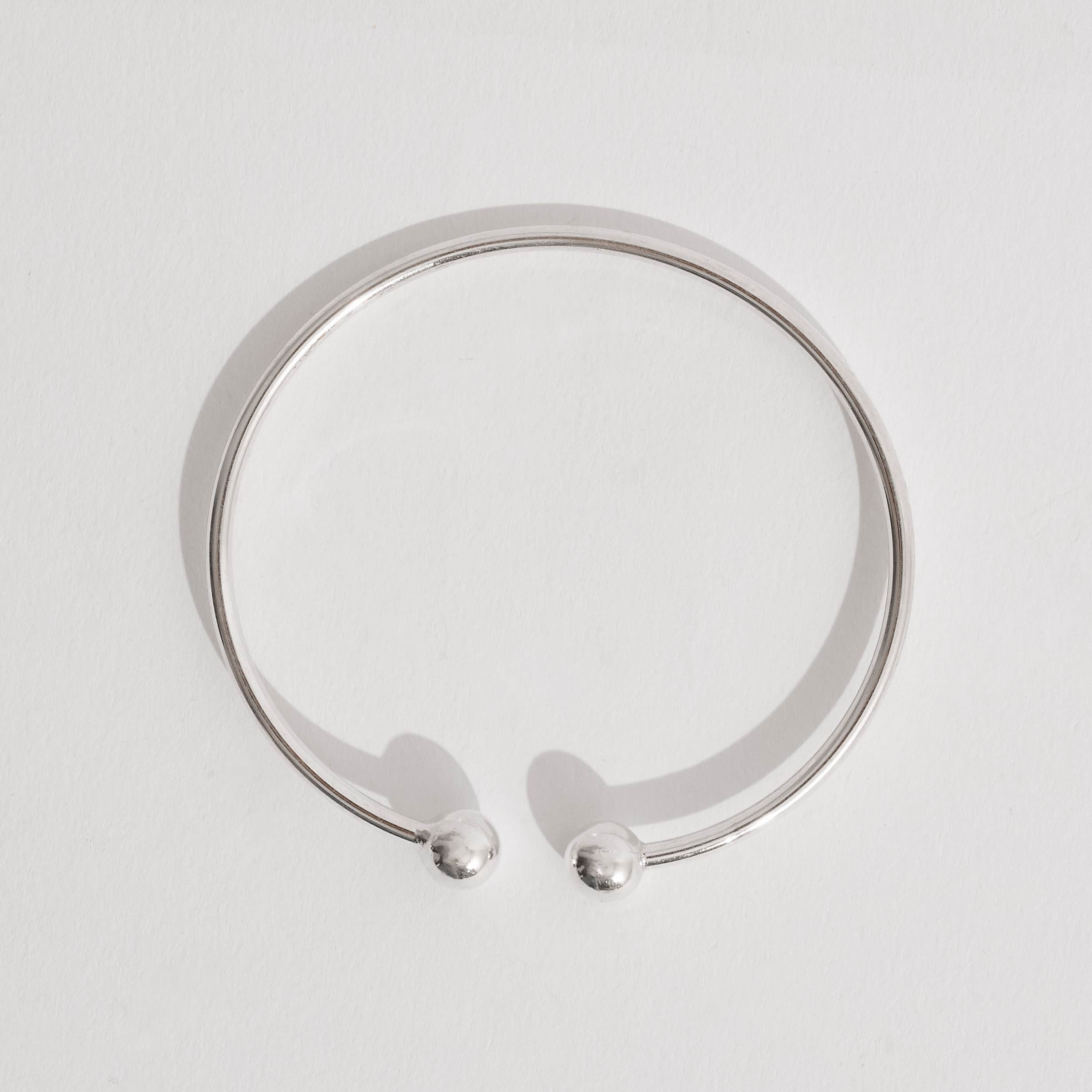 Bracelete 2 bolas 7mm fio maleável