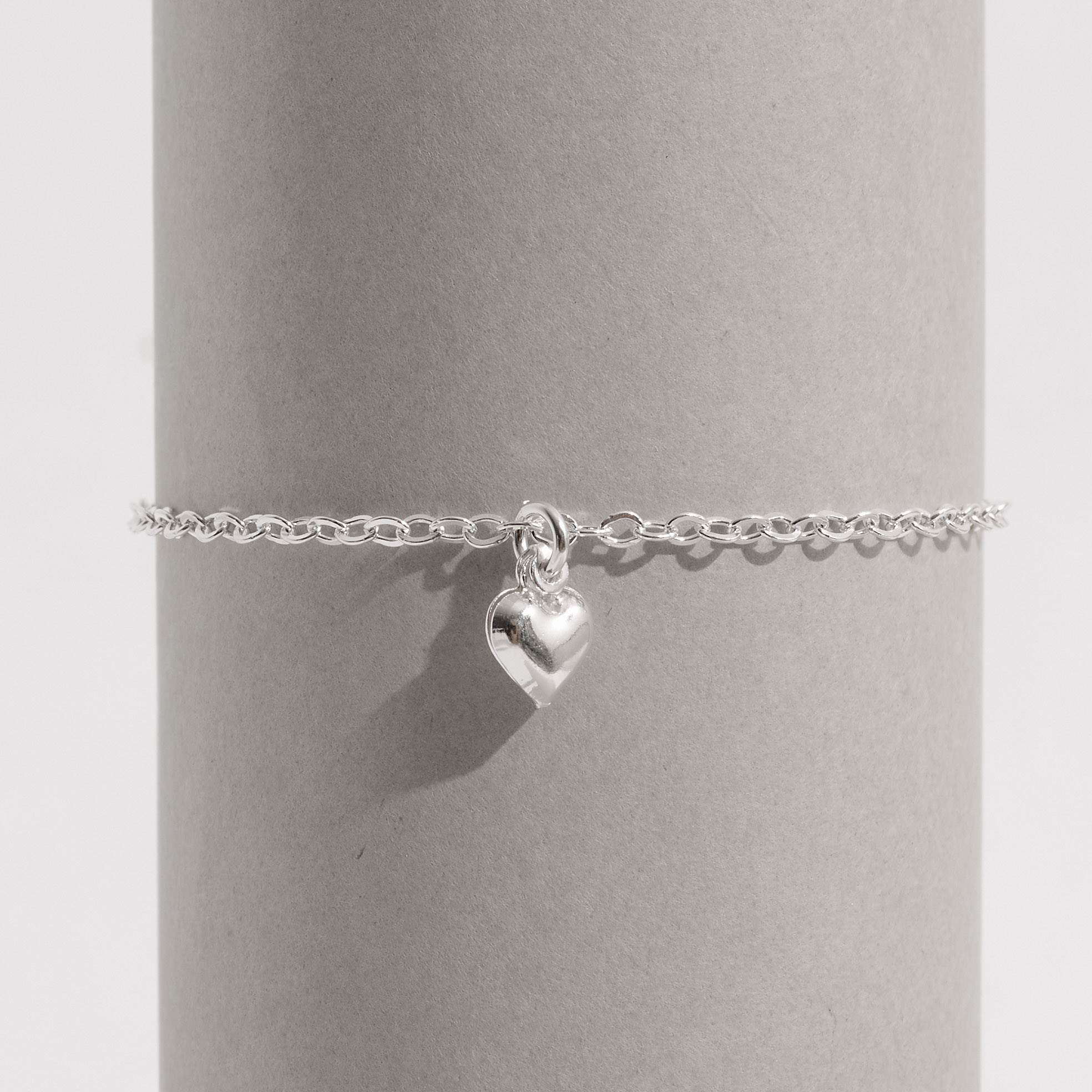 Imagem Secundária Pulseira infantil pingente coração 6mm 15cm