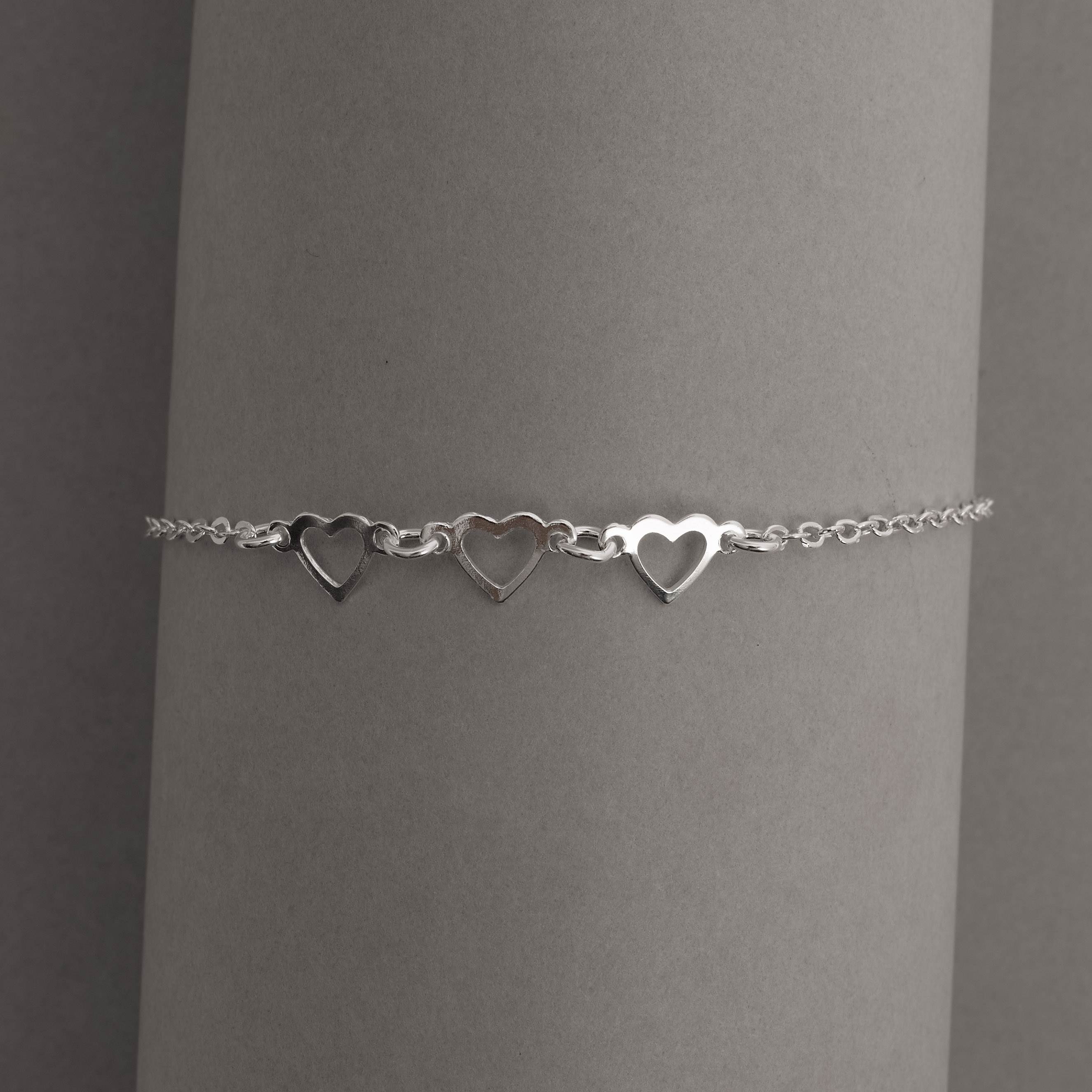 Imagem Secundária Pulseira entremeio corações vazados 6mm 19cm