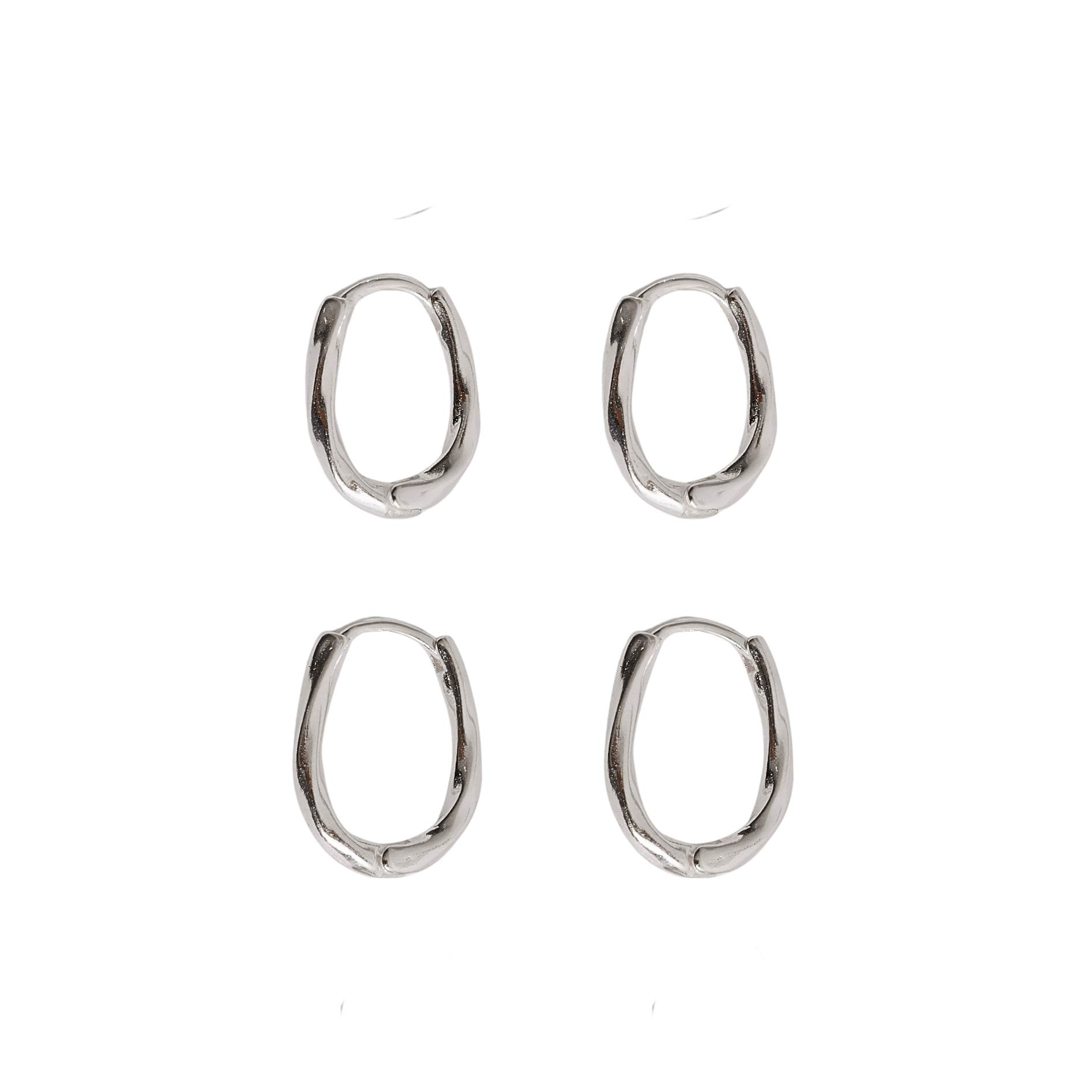 Dupla argolas click oval 15 e 17mm fio torcido