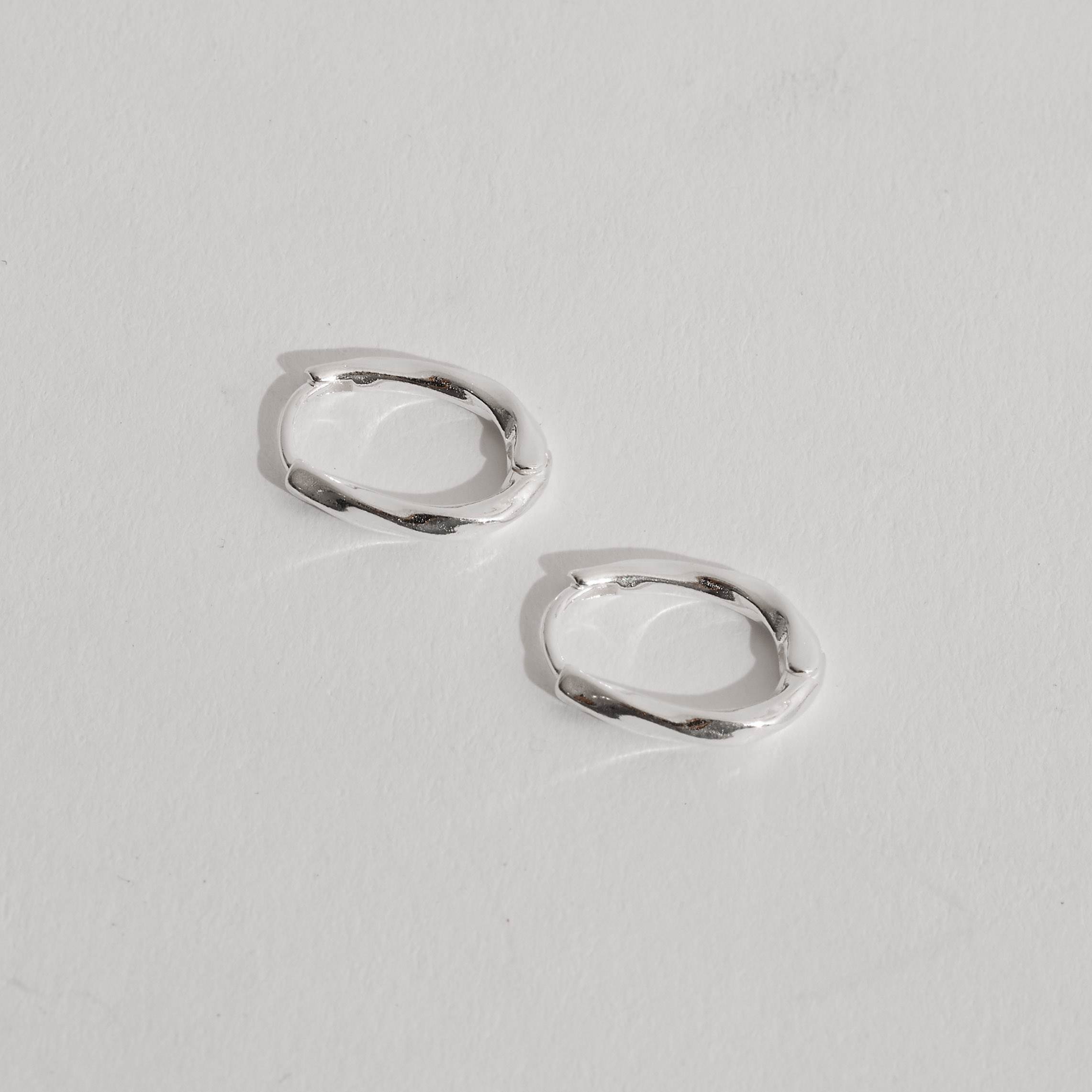 Argola click oval 15mm fio torcido