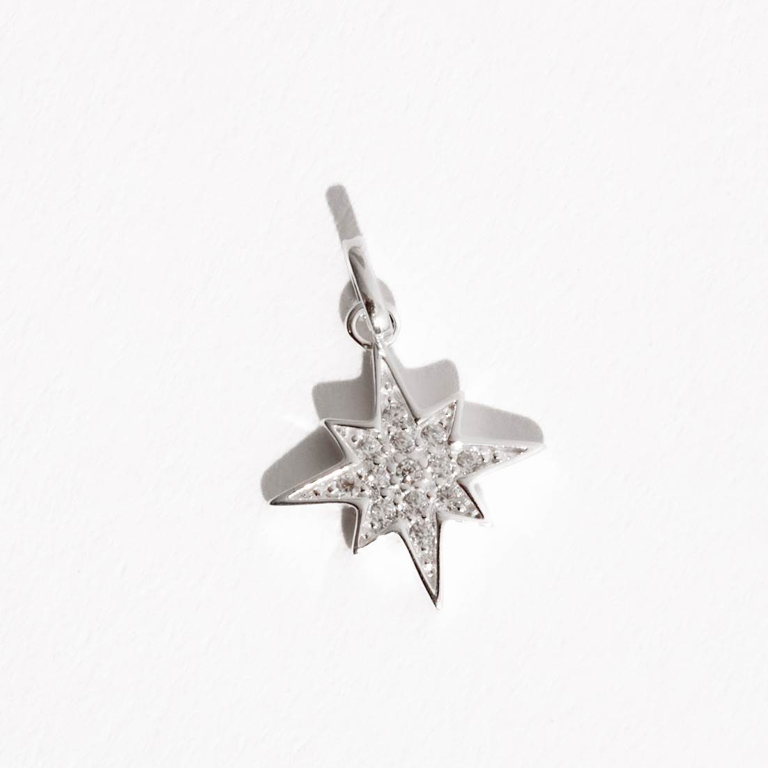 Pingente estrela 8 pontas cravejada 15mm
