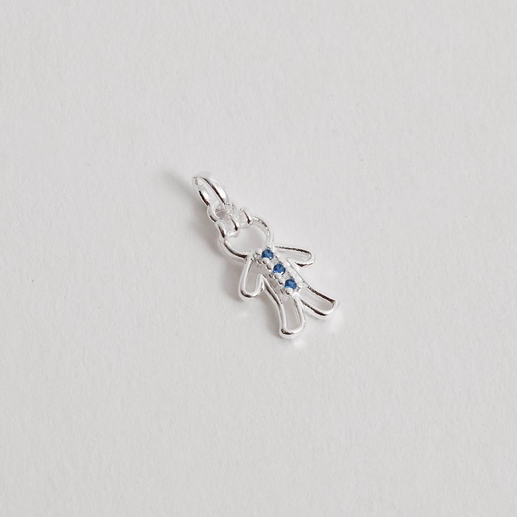 Imagem Secundária Pingente menino detalhe 3 zircônias azul 12mm