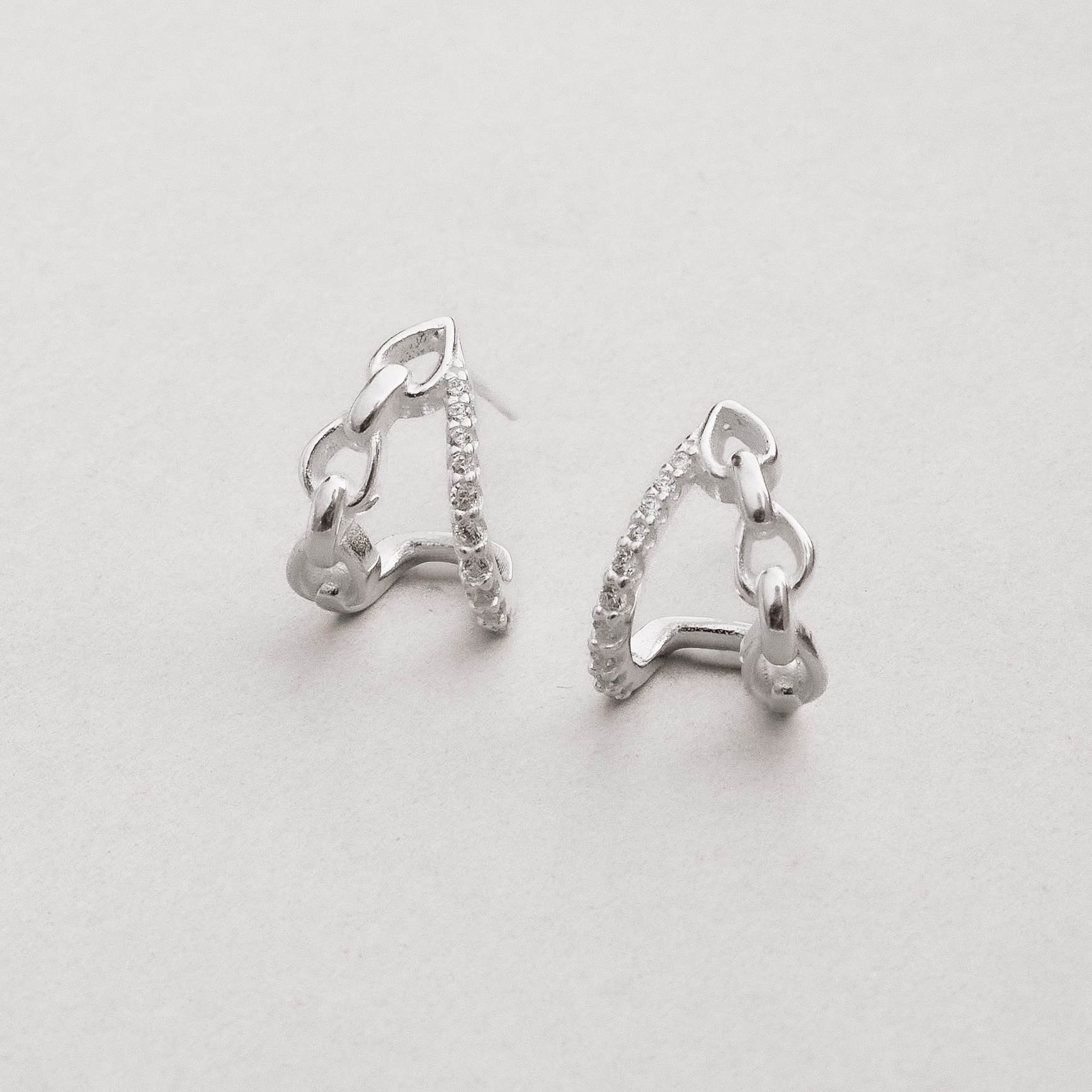 Argola gota vazada fio corrente e cravejado 13mm tarraxa