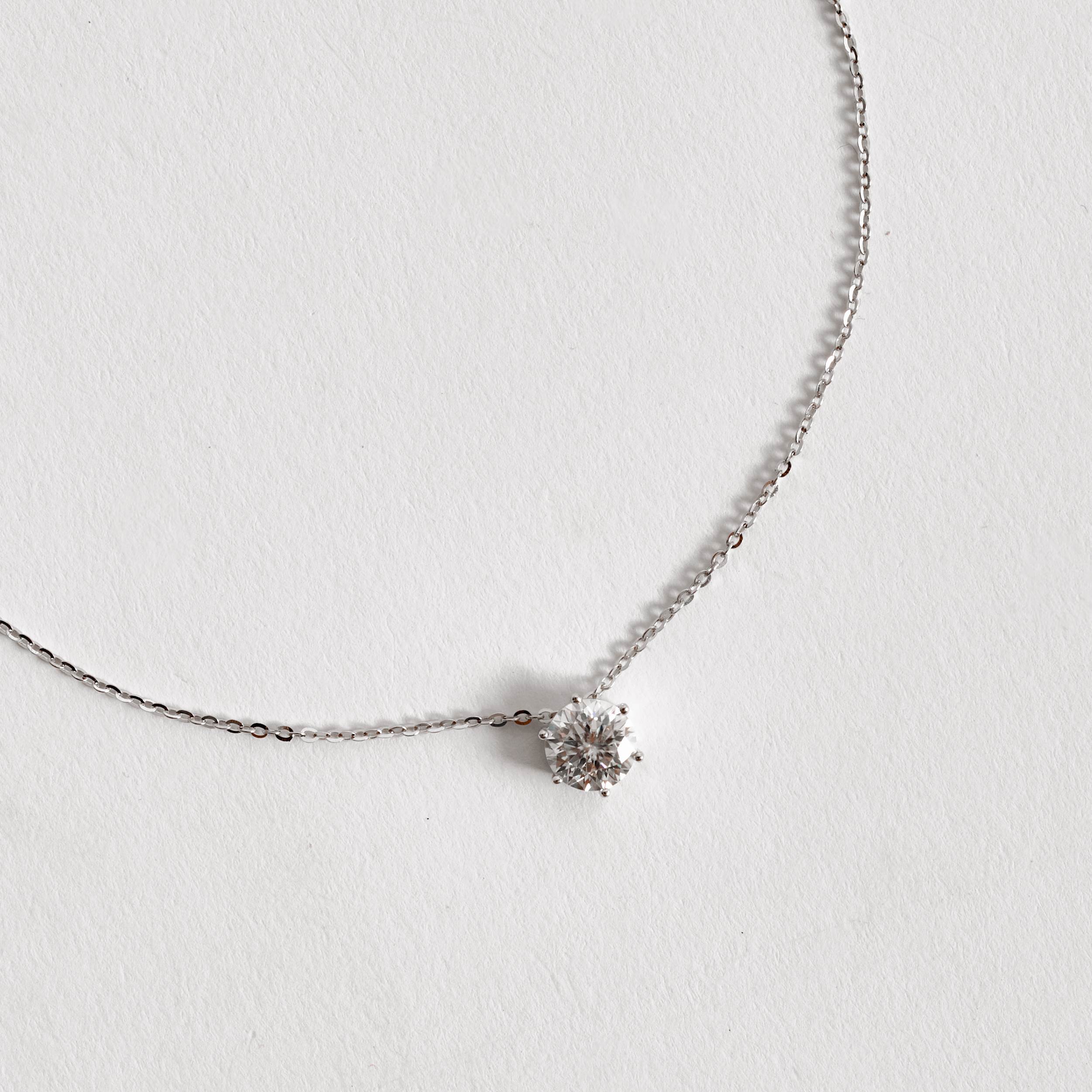 Imagem Colar pingente moissanite cristal 6.5mm corrente cadeadinho 45cm ródio