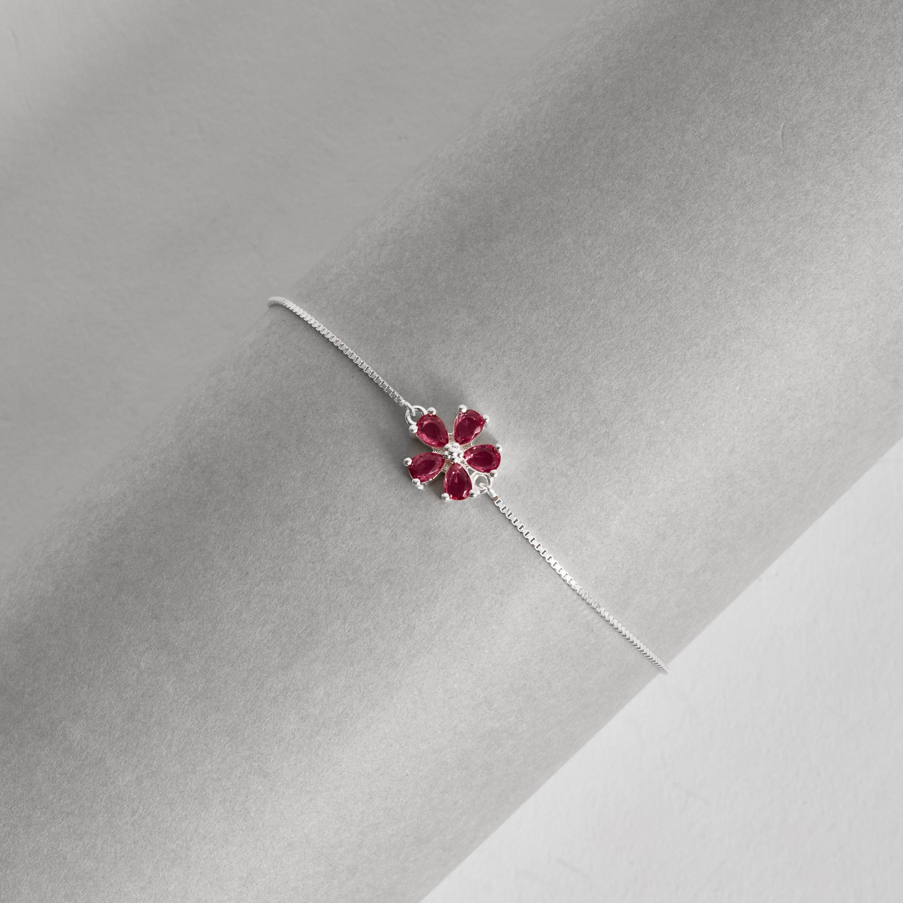 Pulseira entremeio flor cravejada rubi 11mm 16+4cm