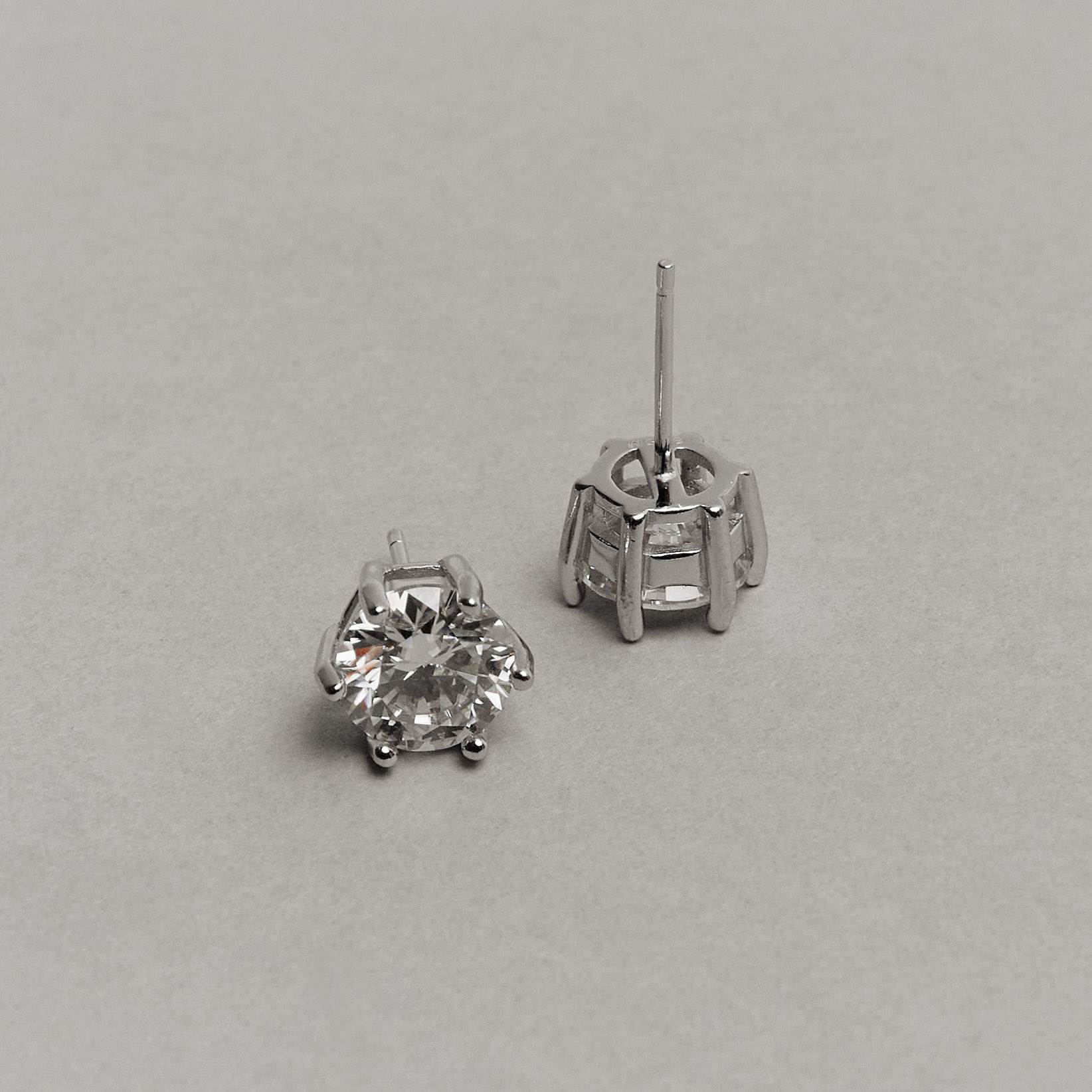 Imagem Secundária Brinco moissanite redondo 8mm ródio