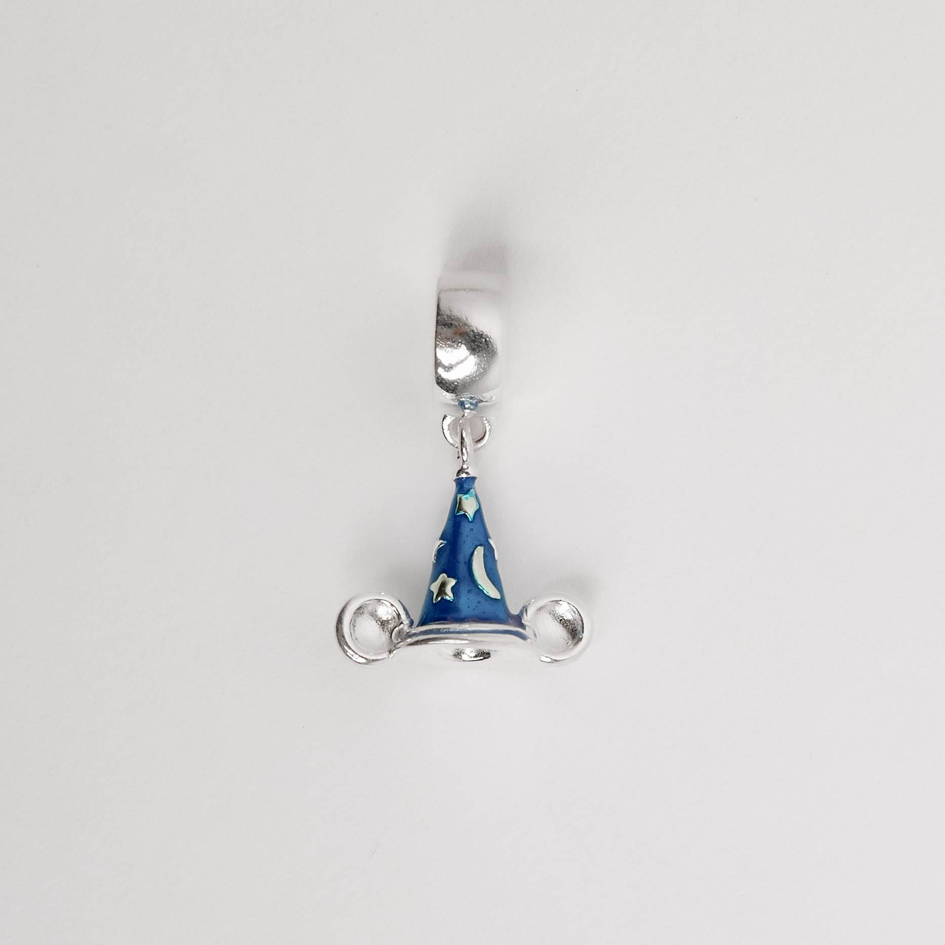 Berloque pingente chapéu Mickey 17mm resina