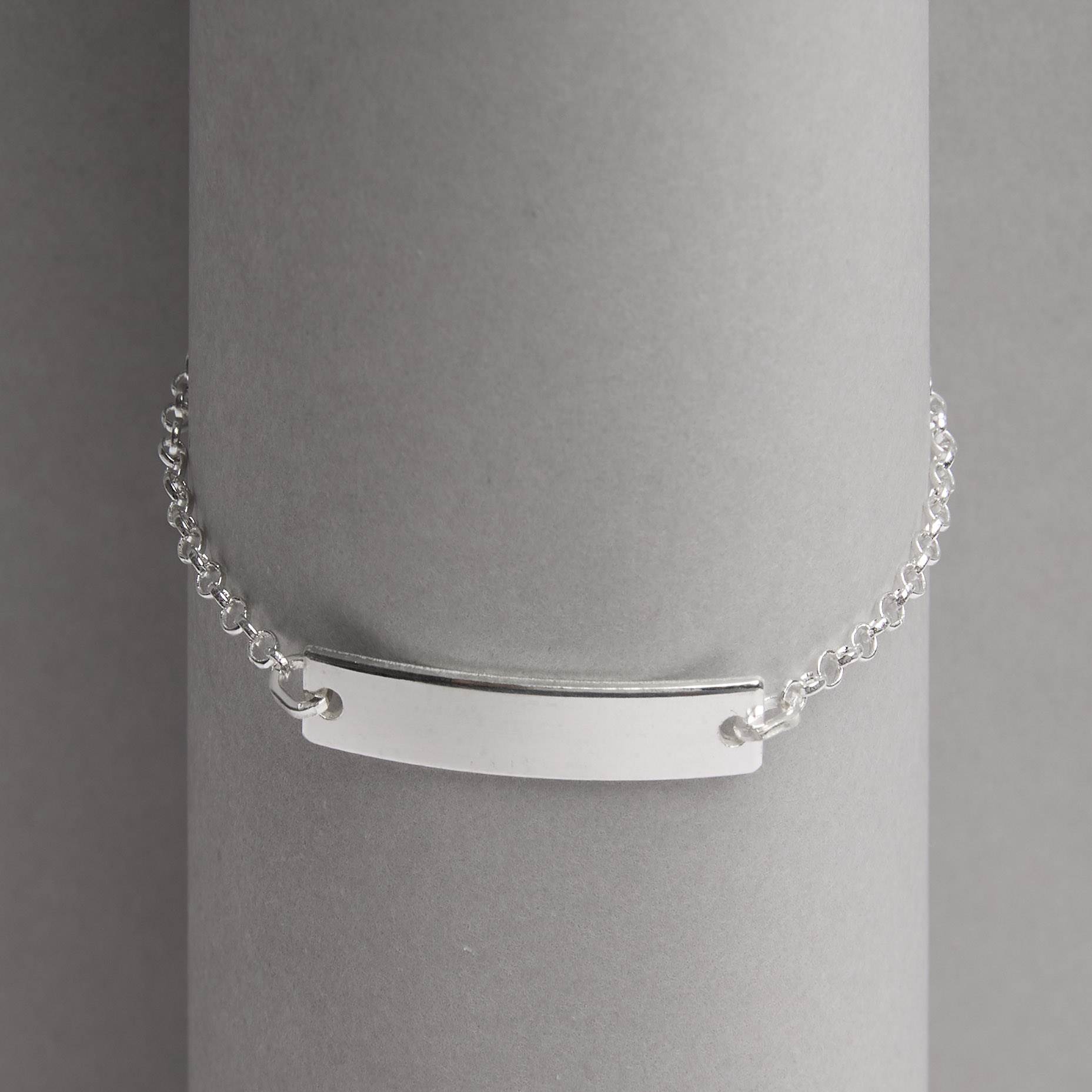 Pulseira infantil entremeio placa 25mm corrente elo português 14cm