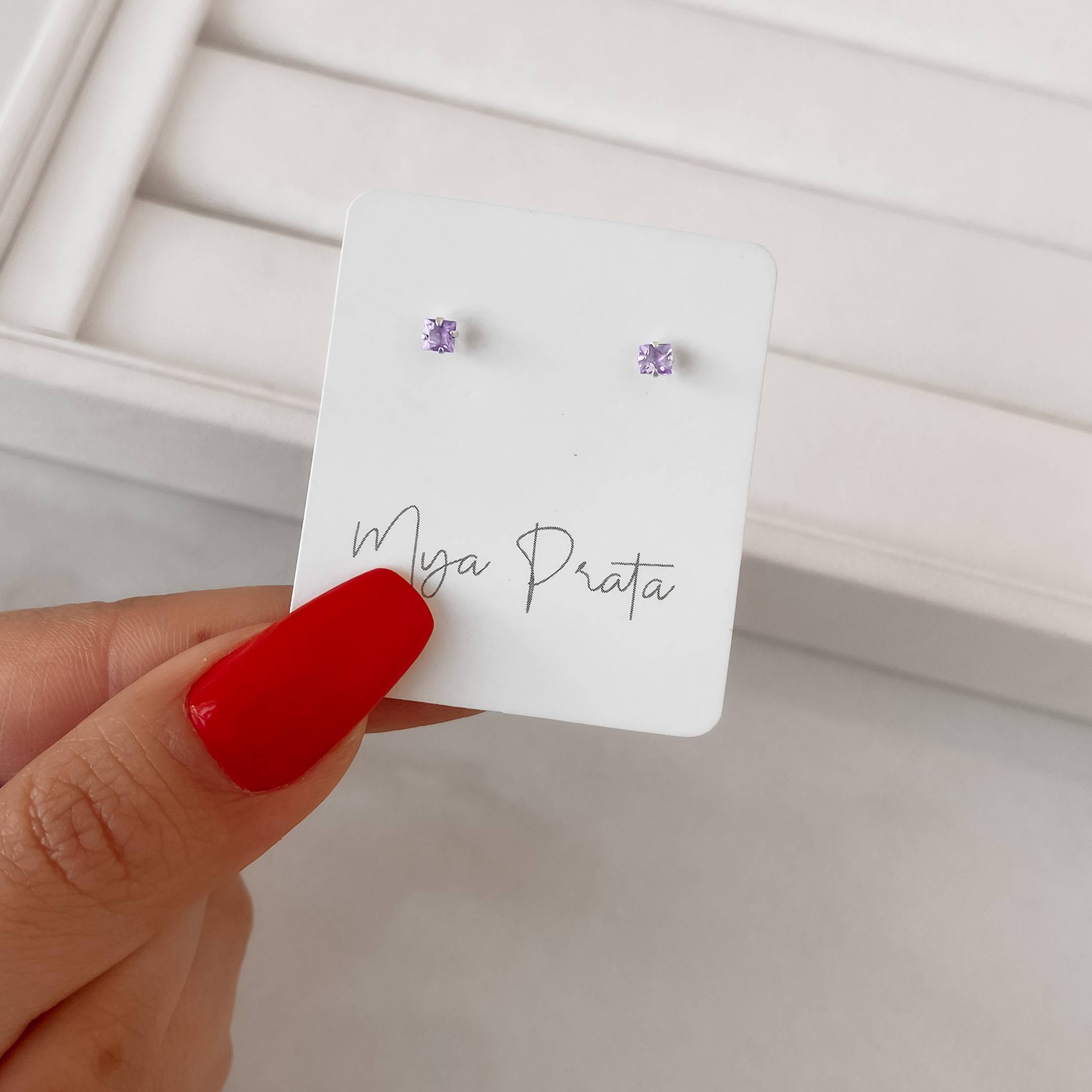 Imagem Brinco zircônia quadrada lilás 3mm