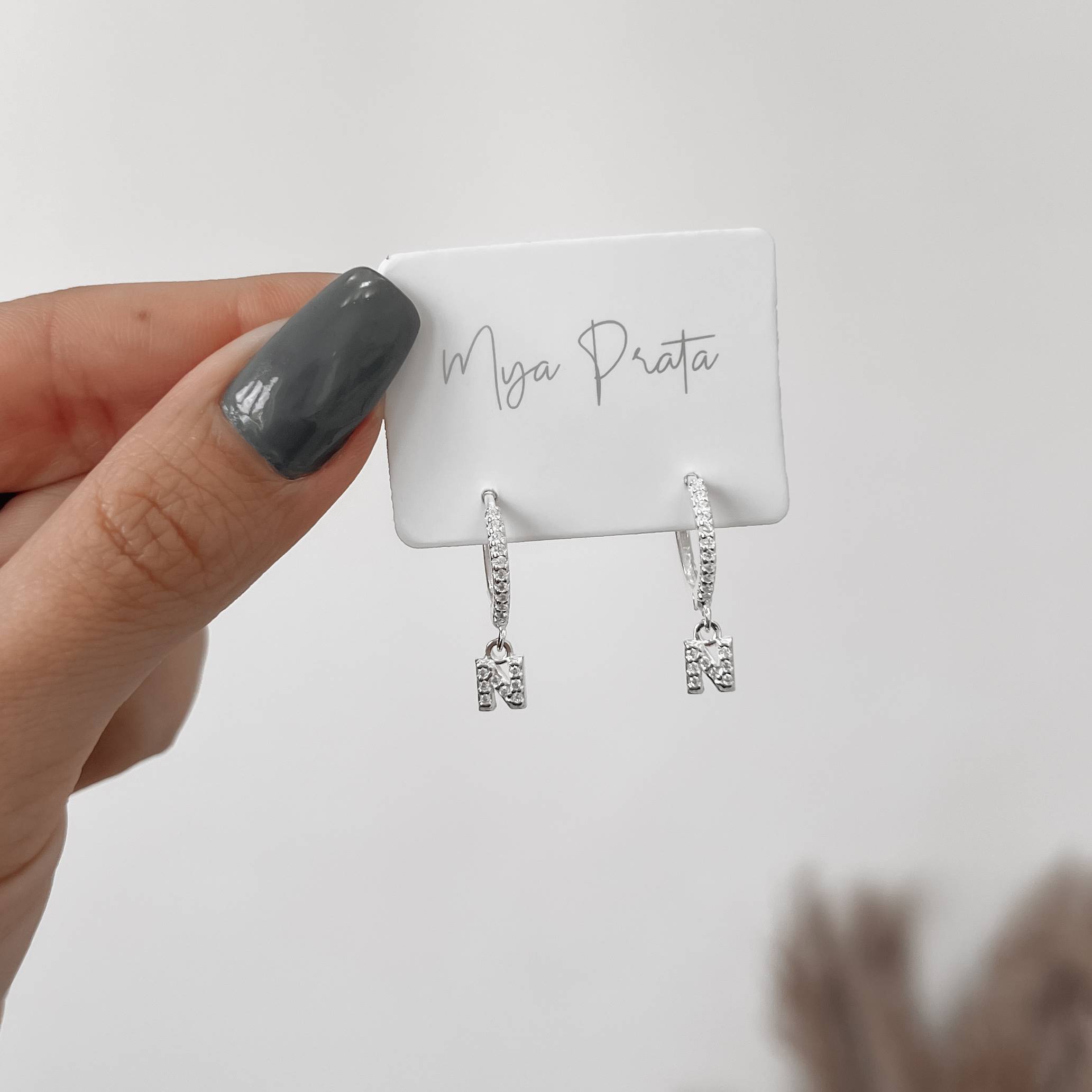 Imagem Secundária Argola click cravejada 14mm pingente letra N