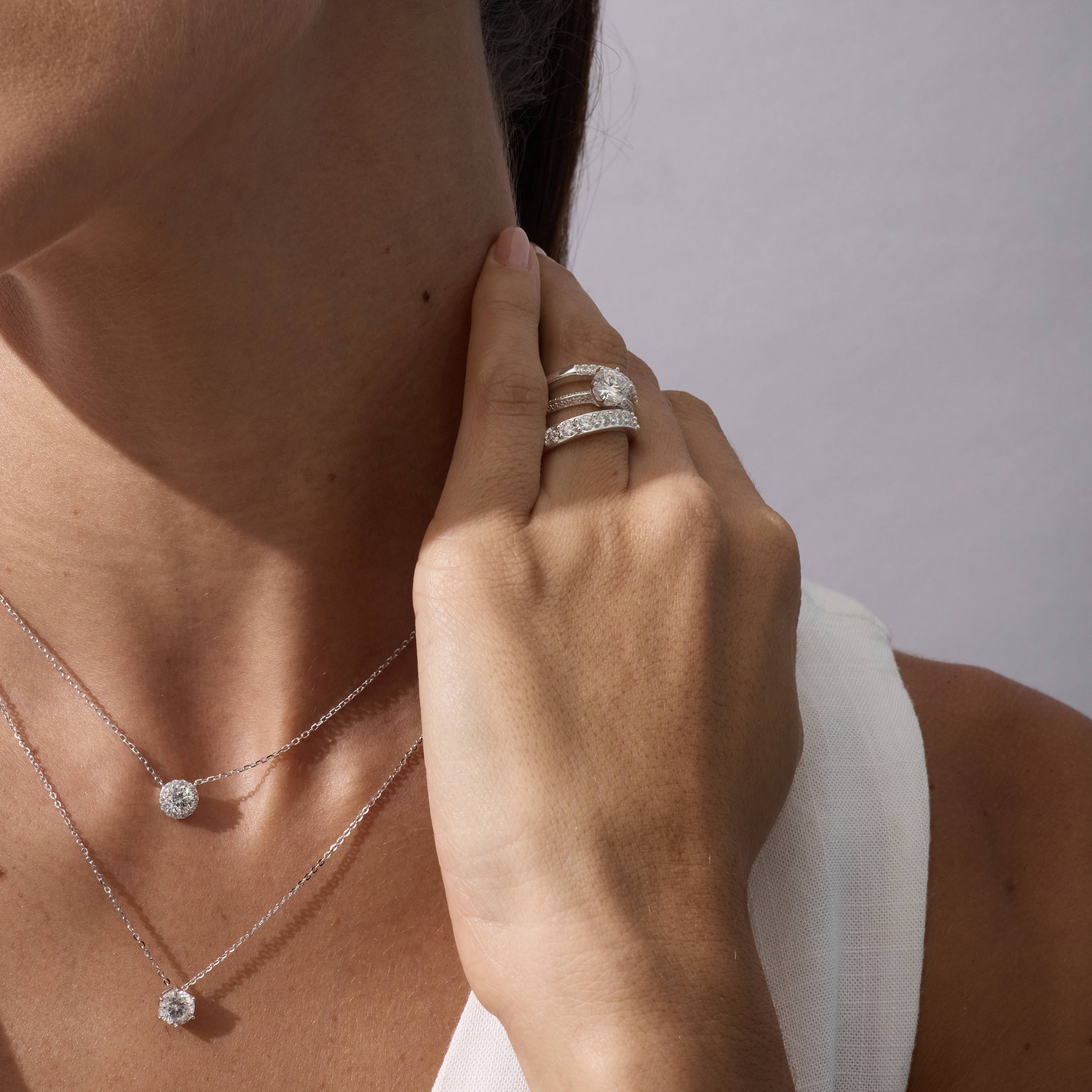 Imagem Secundária Colar pingente moissanite cristal 6.5mm corrente cadeadinho 45cm ródio