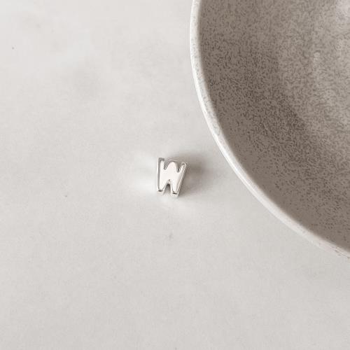 Berloque separador letra W 10mm