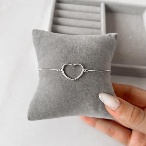 Pulseira entremeio coração vazado 18mm