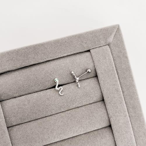 Piercing haste cobra desenhada com zircônia verde 12mm orelha esquerda