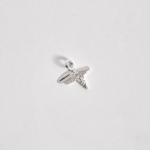 Berloque pingente placa Contábeis com símbolo cravejado 17mm