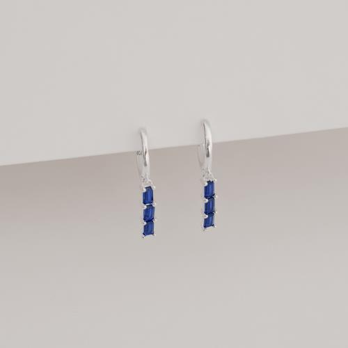 Argola click 12mm pingente zircônias retangulares azul bic