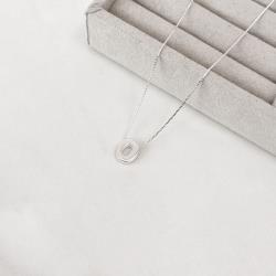 Colar letra O 9mm 45cm