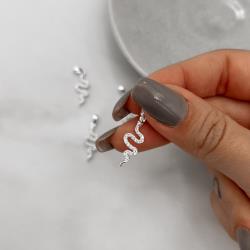 Pingente cobra cravejada cristal 20mm