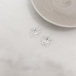 Pingente borboleta vazada 20mm