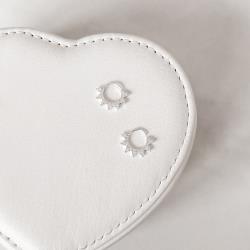 Piercing argola rendada cravejada 7mm